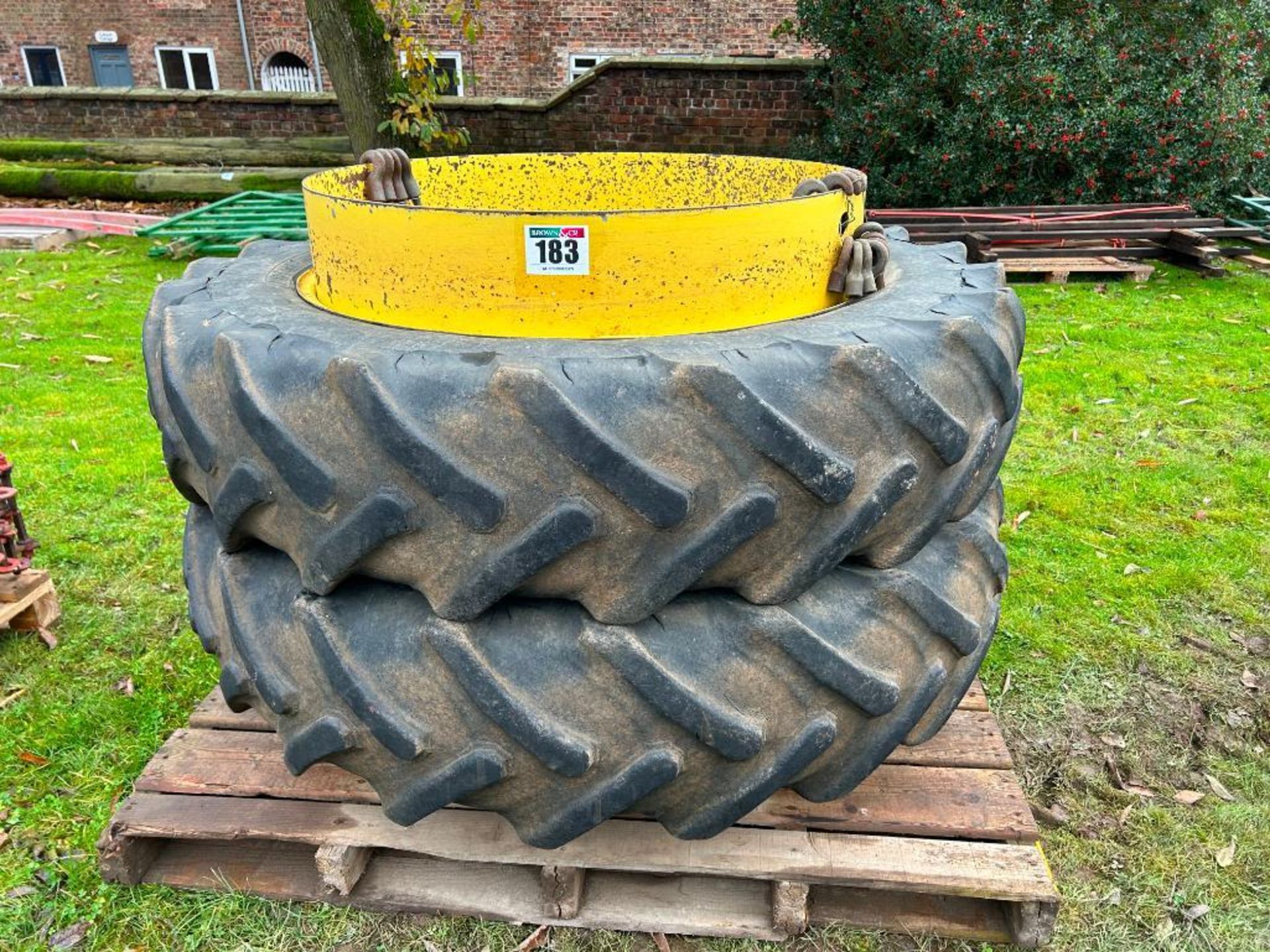 Pair of 13.6/12r38 dual wheels with clamps to fit JD2850