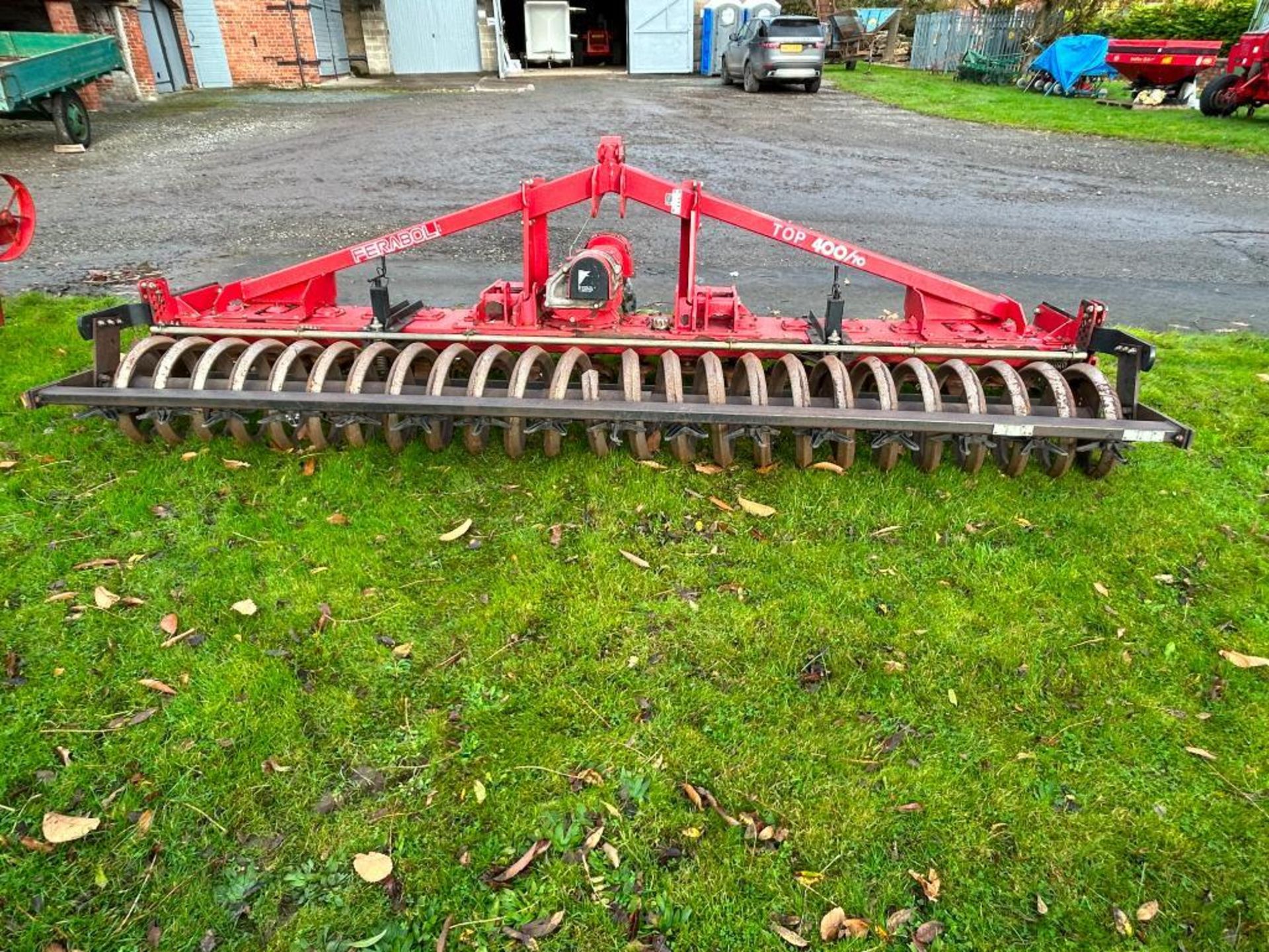 1996 Feraboli T400/70-1 4m power harrow, c/w full set of new tines. Serial No: 002213 Manual in the - Image 4 of 5