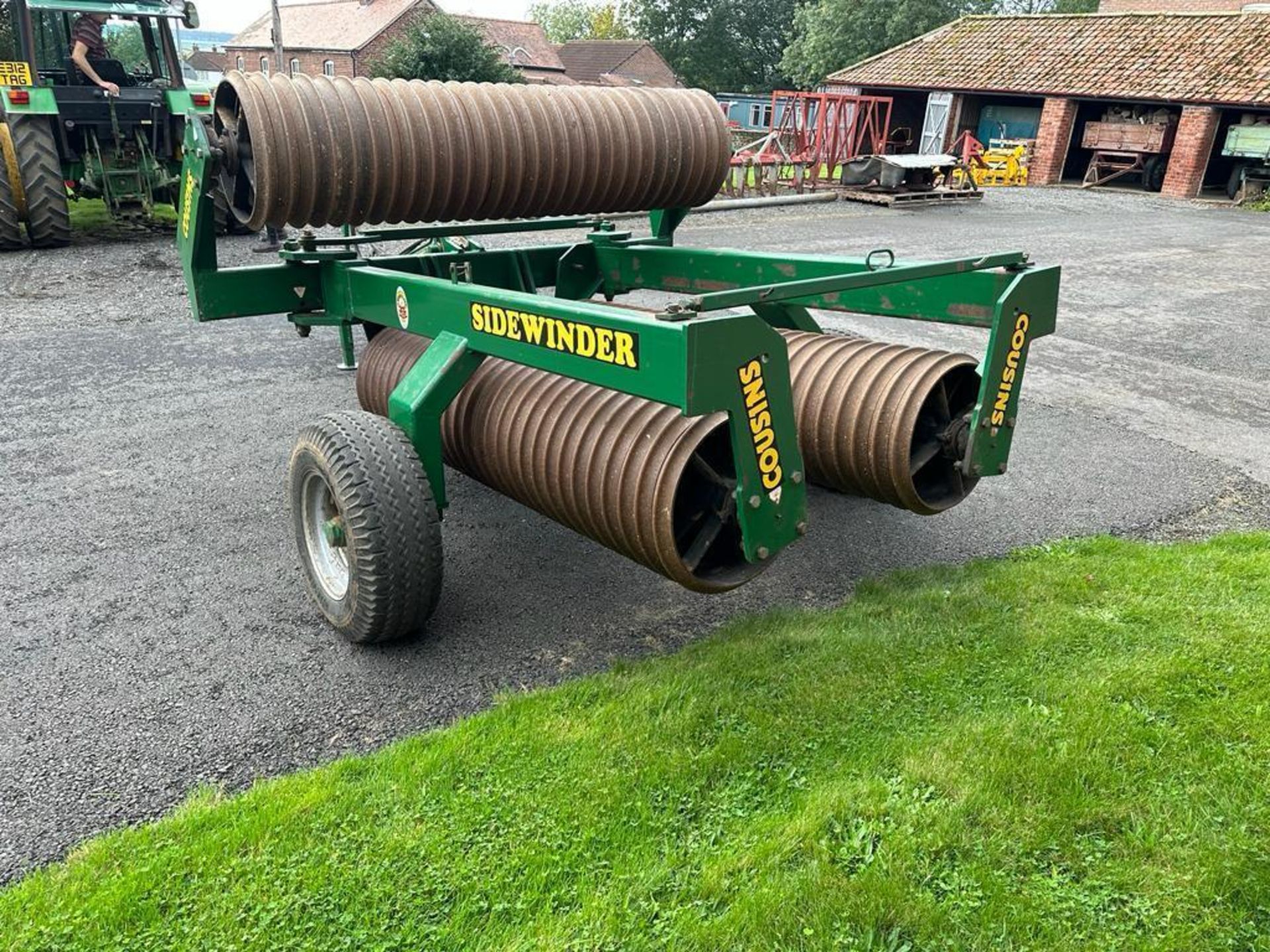 1996 Cousins 6.2m Sidewinder hydraulic folding Cambridge rolls Manual in the office - Image 10 of 10