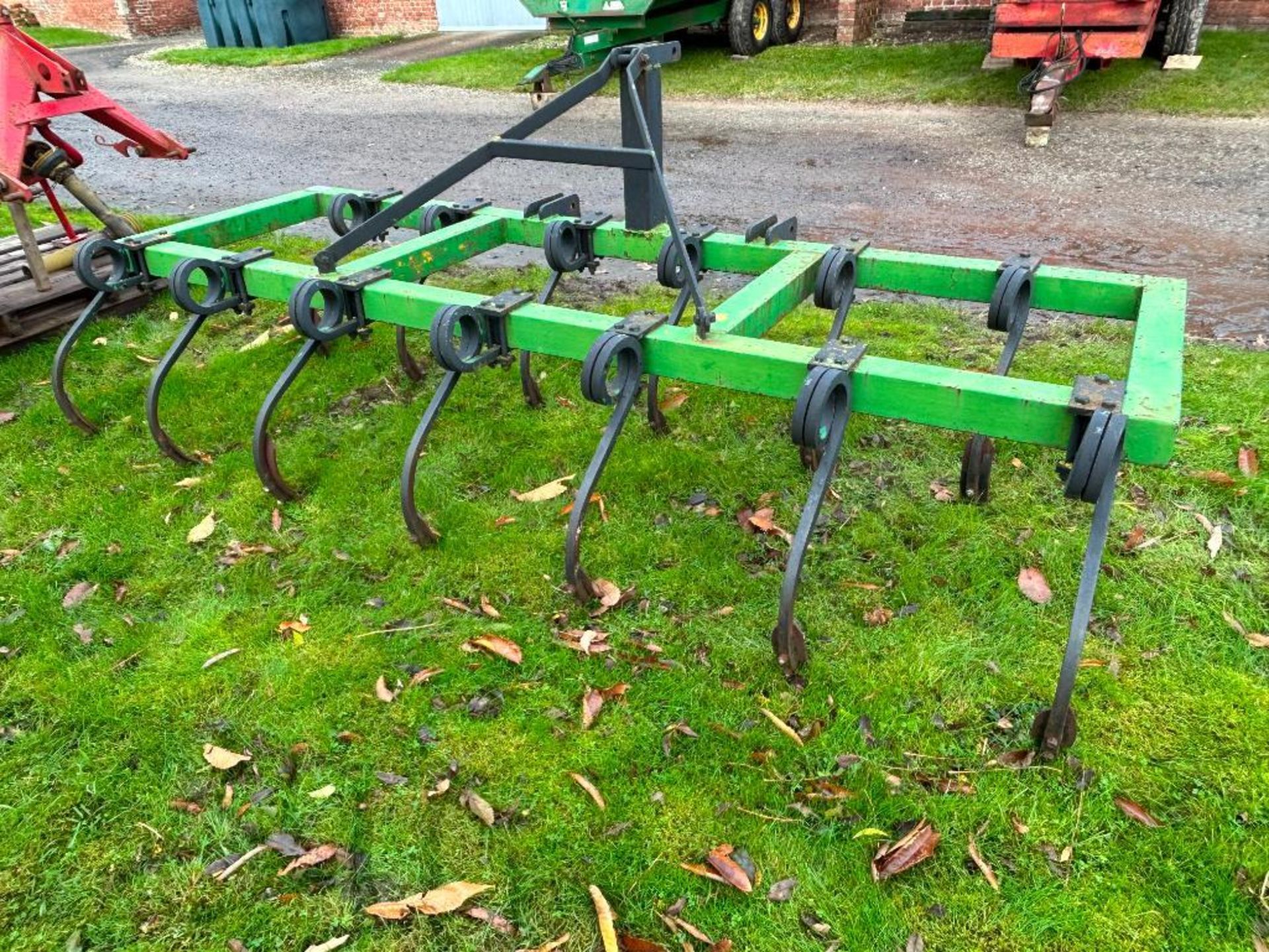 3.3m 13 tine spring tine drag c/w 17 new points - Image 4 of 4