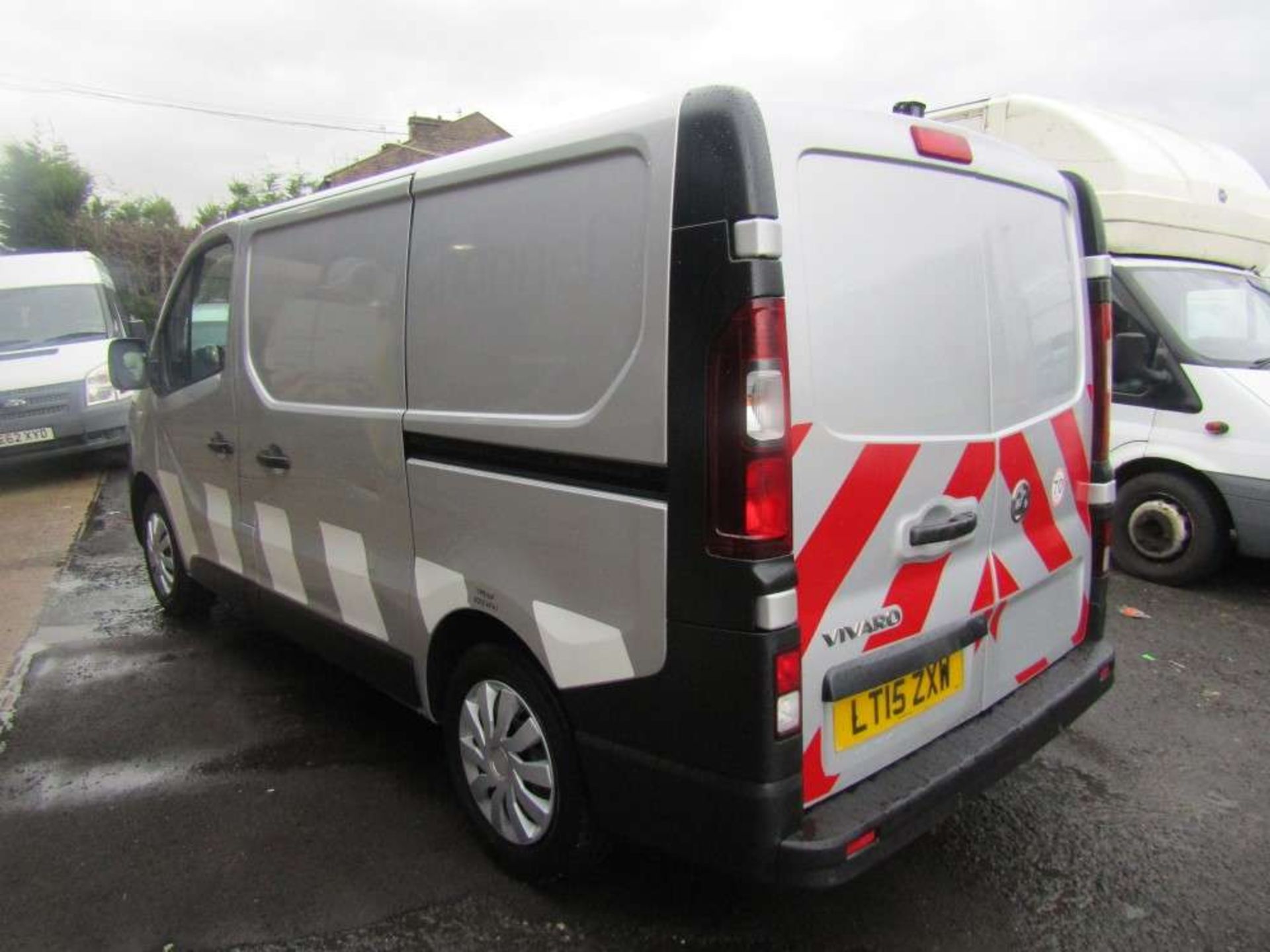 2015 15 reg Vauxhall Vivaro 2900 CDTI Ecoflex - Image 3 of 7