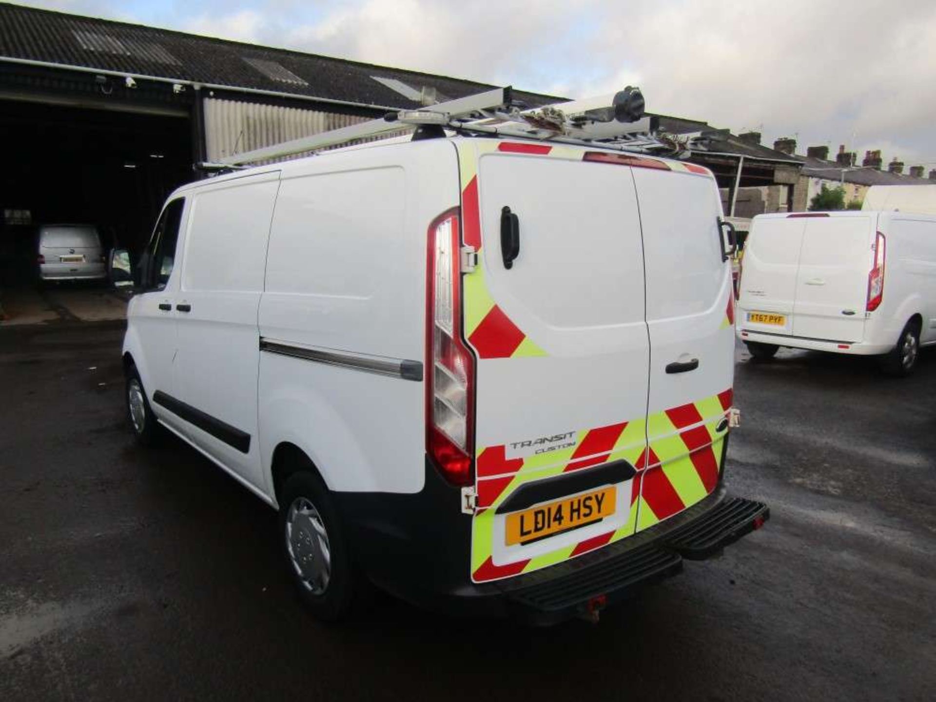 2014 14 reg Ford Transit Custom 310 Eco-Tech - Image 3 of 9