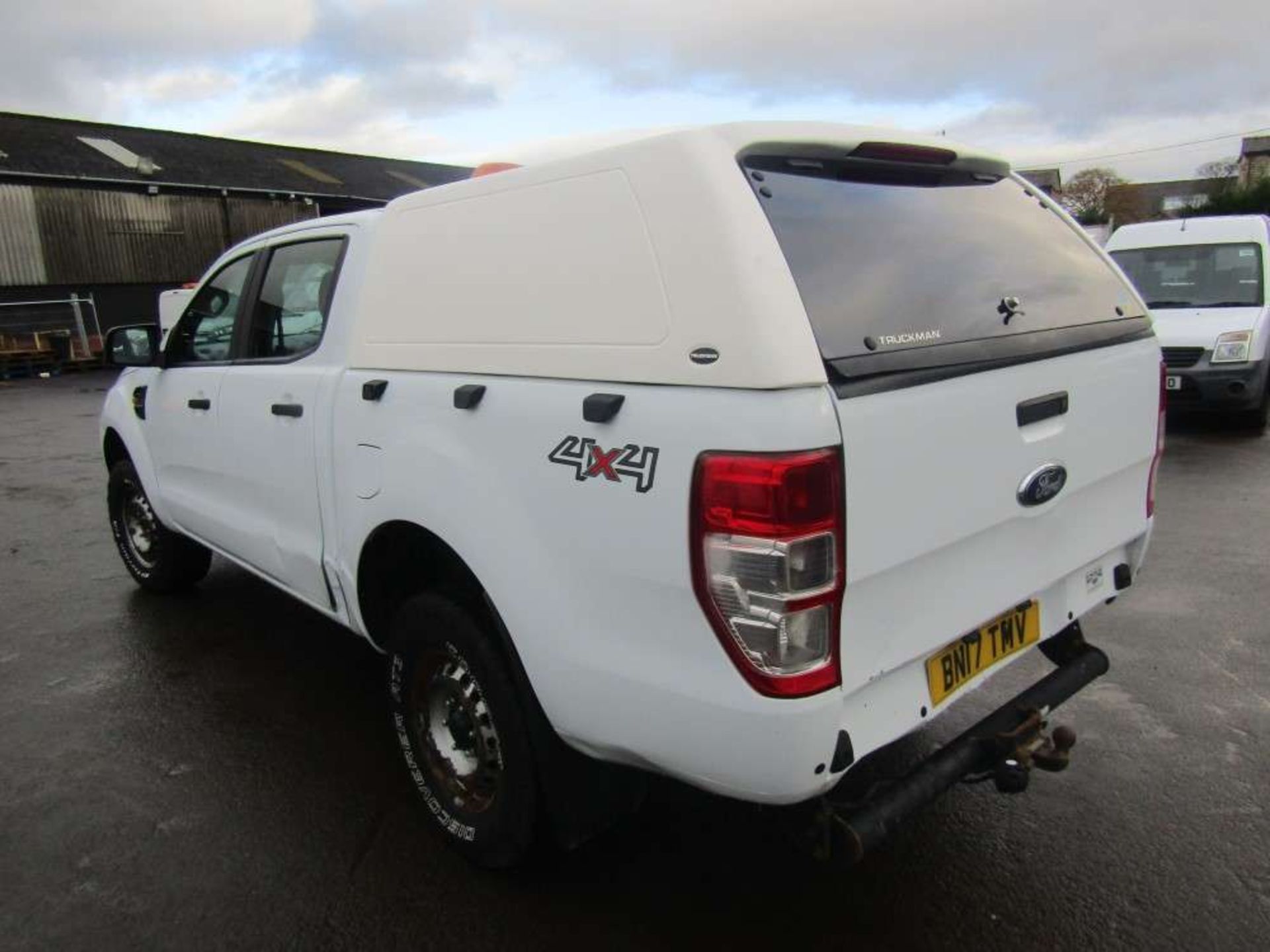 2017 17 reg Ford Ranger XL 4 x 4 TDCI Pickup (Smoking Bad) - Image 3 of 6