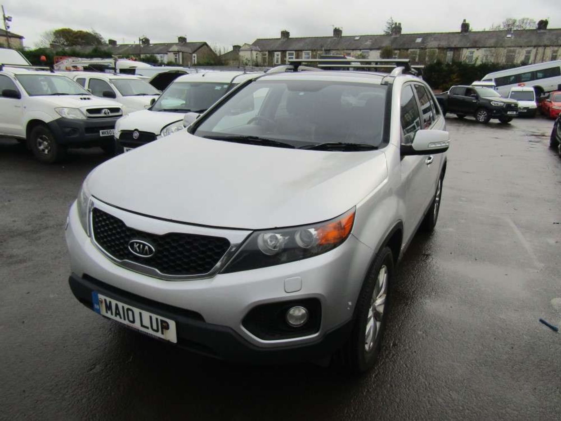 2010 10 reg Kia Sorento KX-3 CRDI A 4 x 4 - Image 2 of 7