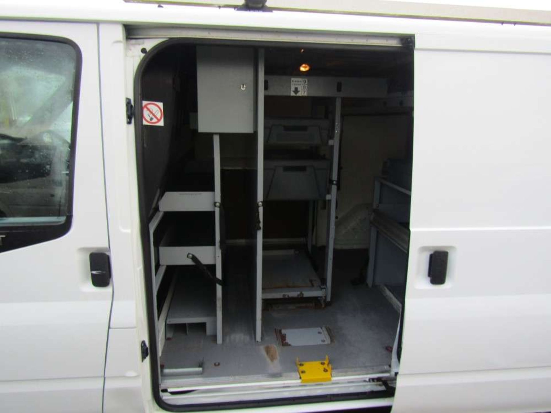 2013 13 reg Ford Transit 100 T300 FWD - Image 6 of 8