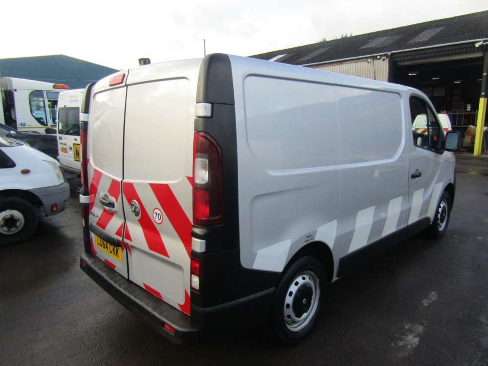 2015 64 reg Vauxhall Vivaro 2900 CDTI Ecoflex - Image 4 of 8