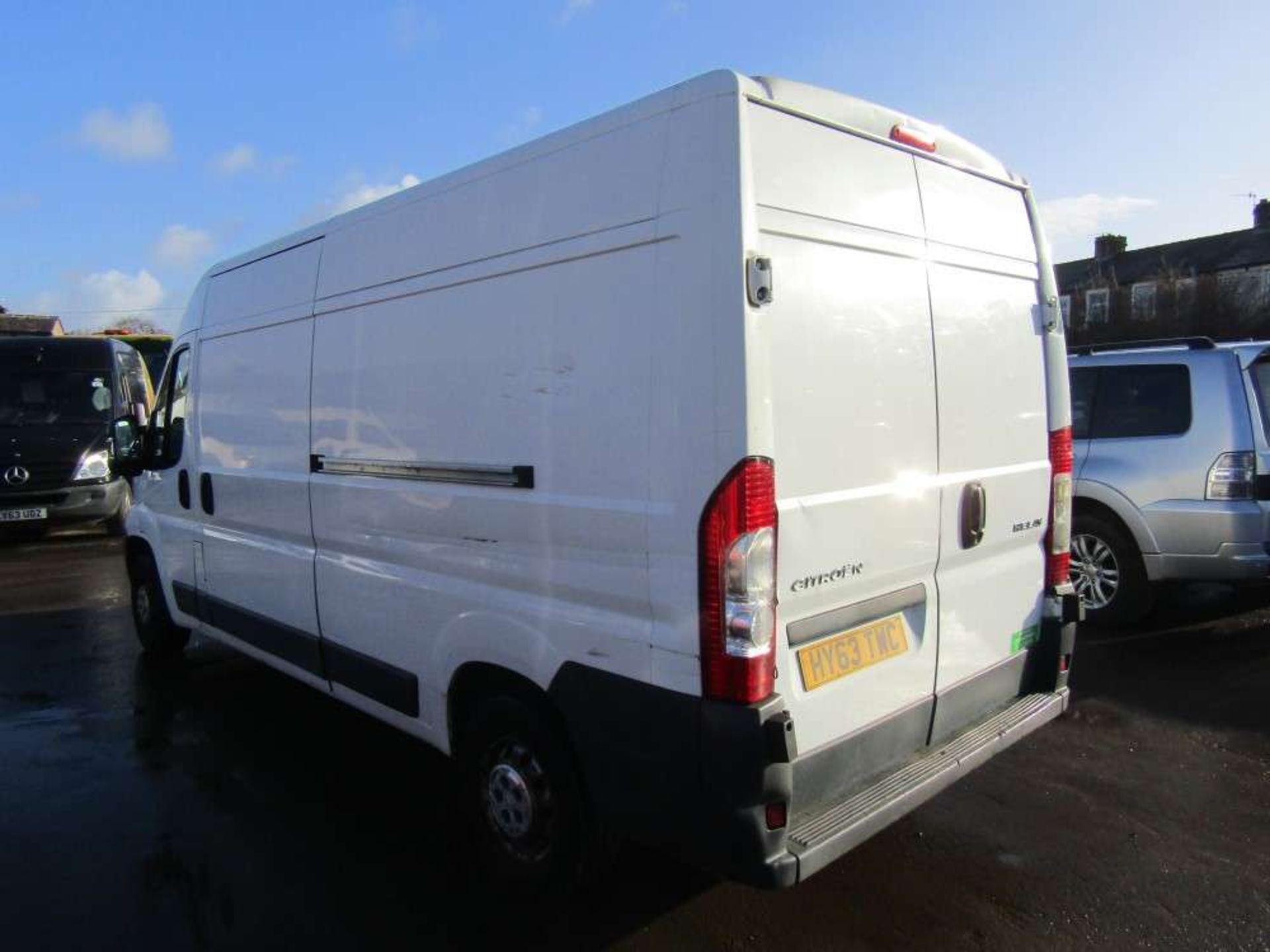 2013 13 reg Citroen Relay 35 L3H2 HDI (Engine runs but oil flashing) - Image 3 of 7