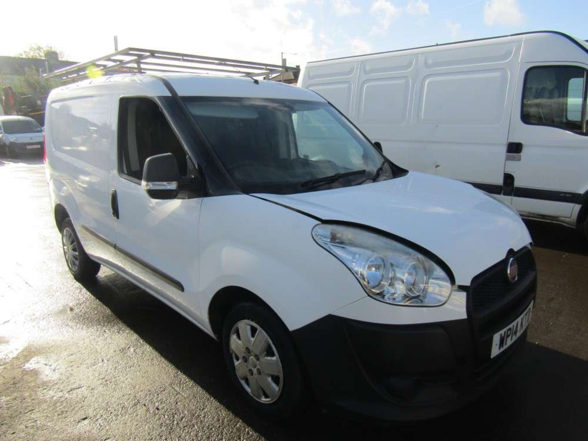 2014 14 reg Fiat Doblo 16v Mulitjet (Runs &amp; Drives but has engine issues)