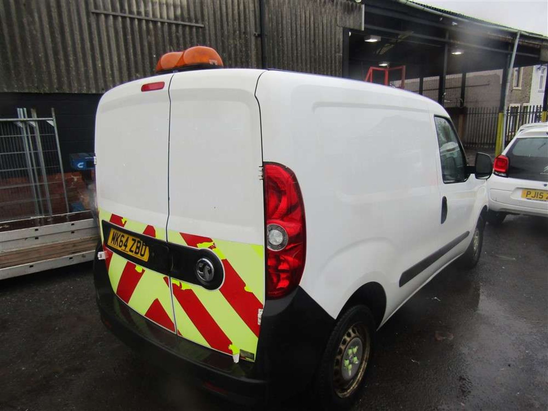 2014 64 reg Vauxhall Combo 2000 L1H1 CDTI SS E-Flex (Non Runner) (Direct electricity North West) - Image 4 of 7