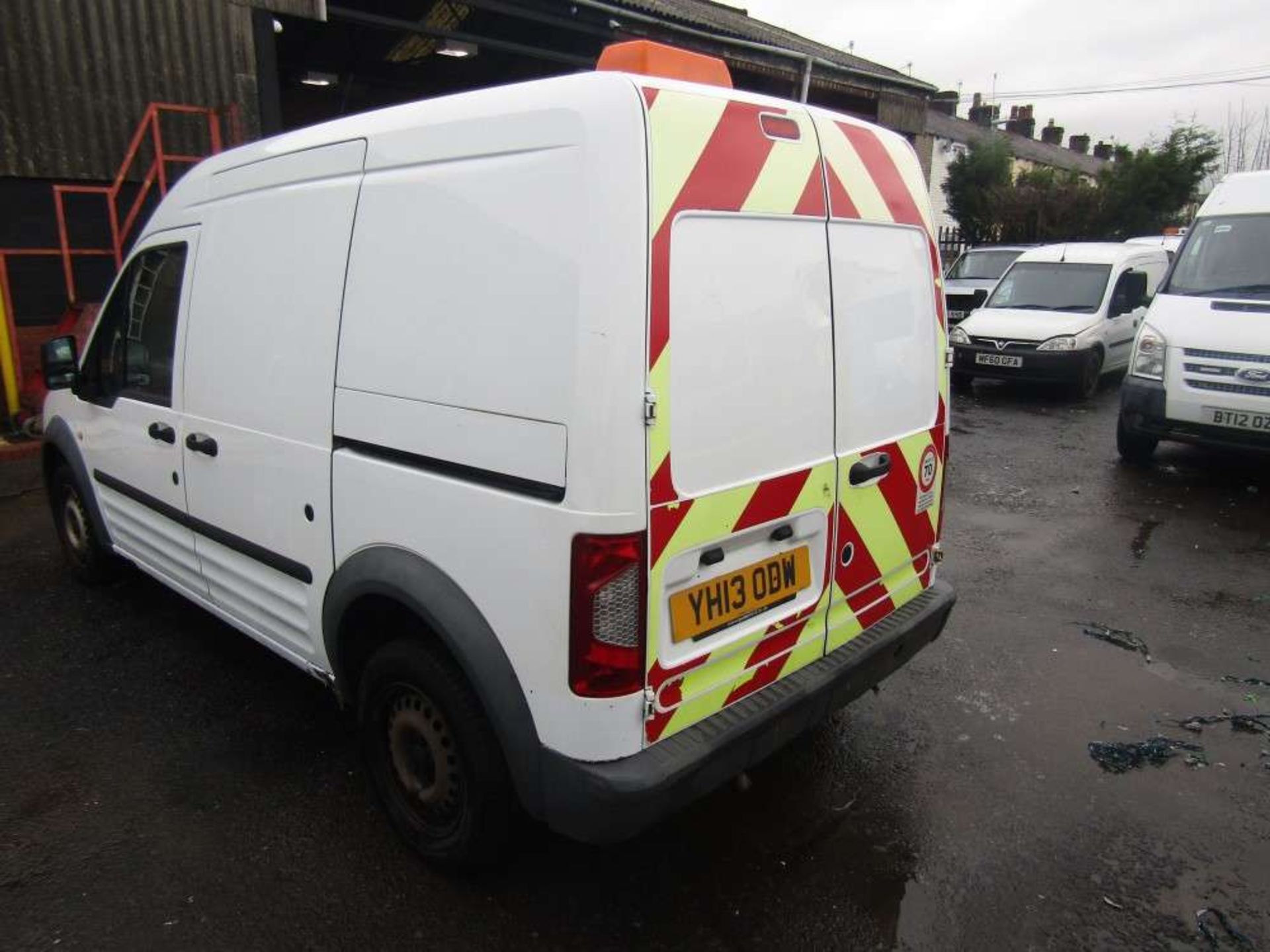 2013 13 reg Ford Transit Connect 90 T230 (Direct United Utilities Water) - Image 3 of 7