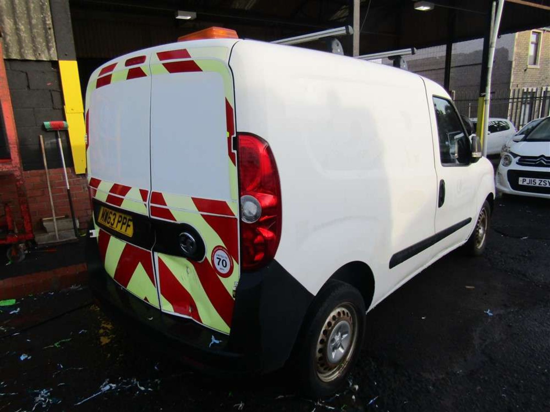 2013 63 reg Vauxhall Combo 2300 L1H1 CDTI (Runs & Drives but Noisy Engine) (Direct U U Water) - Image 4 of 7