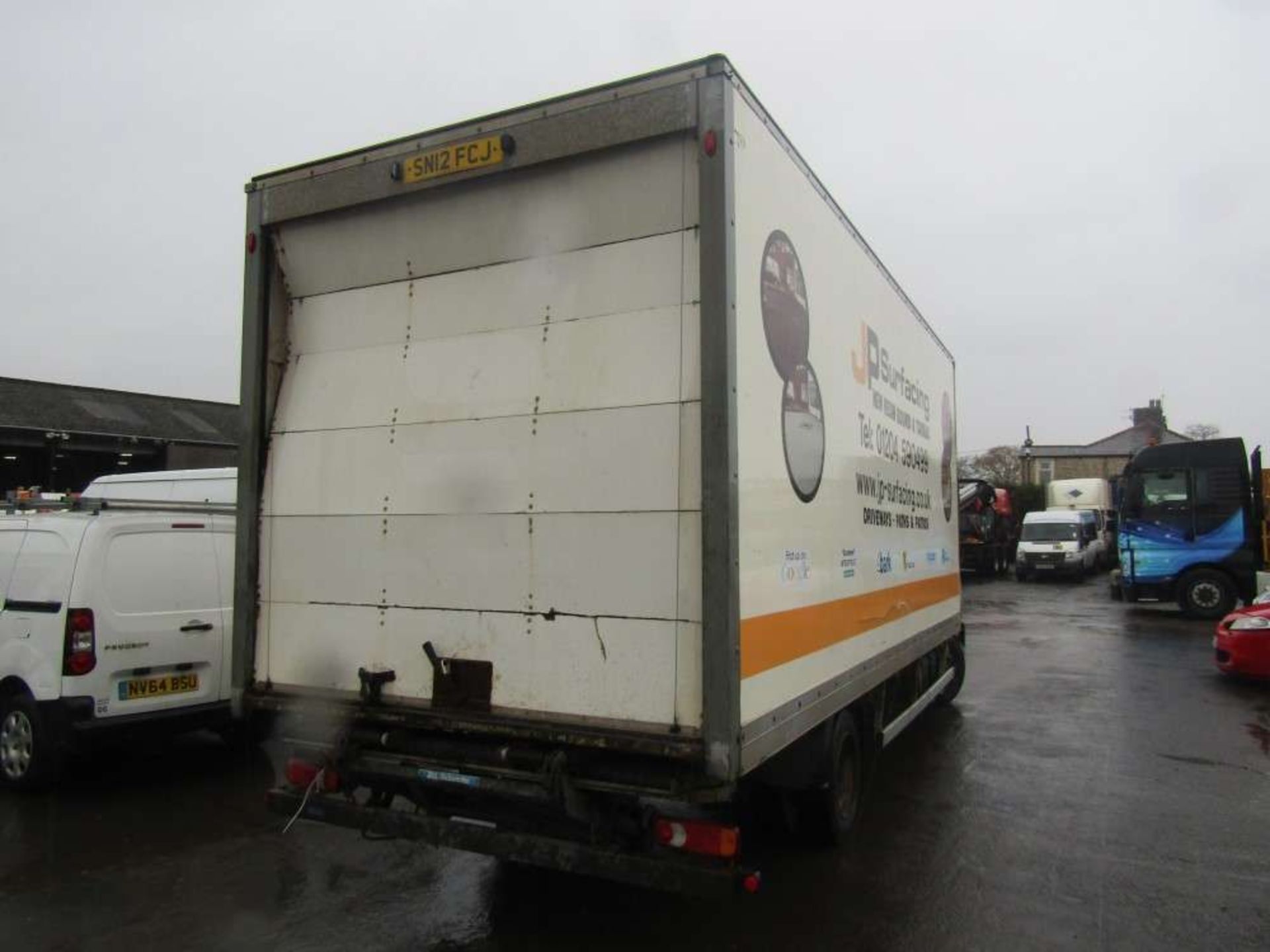 2012 12 reg Iveco Eurocargo Box Van - Image 4 of 7