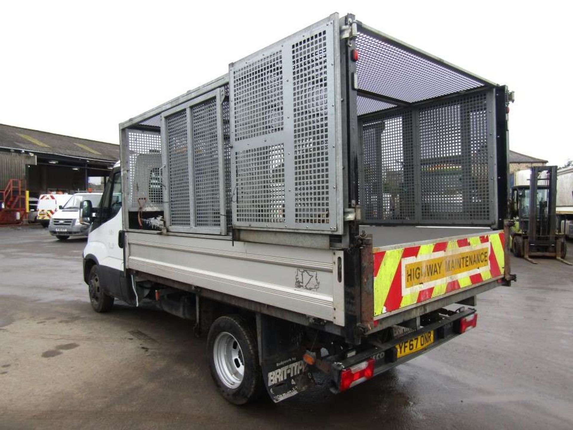 2017 67 reg Iveco Daily 35C14 Tipper (Runs but engine knocking) (Direct Council) - Image 3 of 6