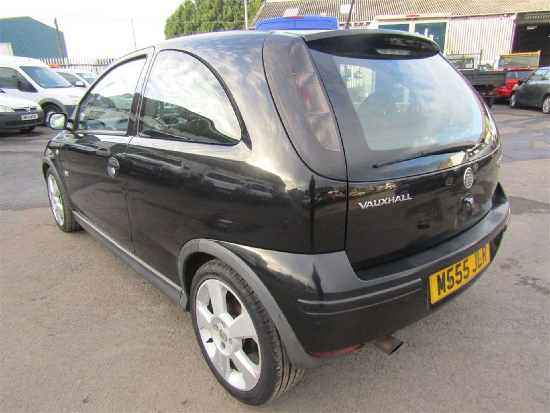 2004 Vauxhall Corsa SRI 16v Twinport - Image 3 of 6