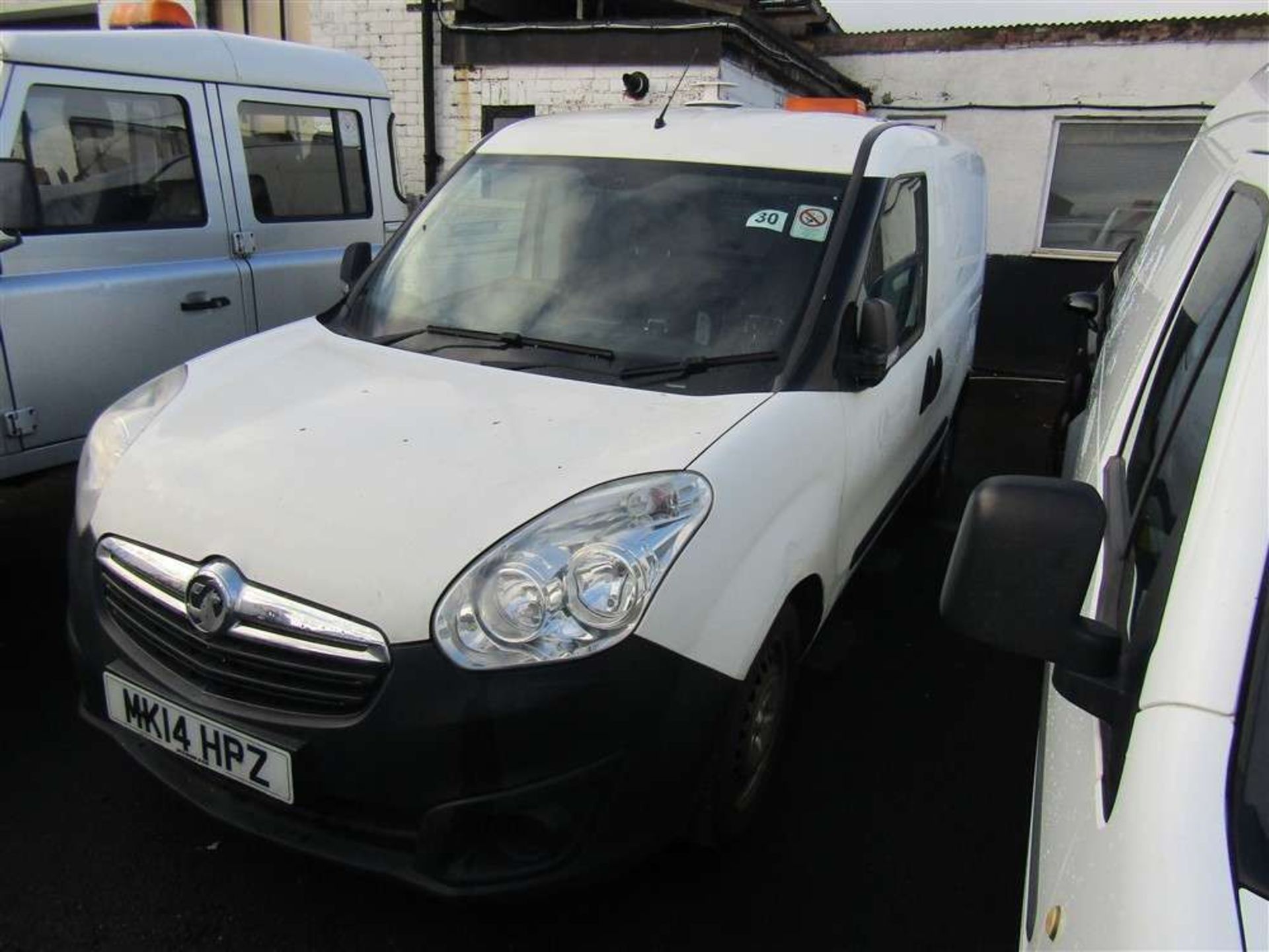 2014 14 reg Vauxhall Combo 2300 L1H1 CDTI (Direct United Utilities Water) - Image 7 of 9