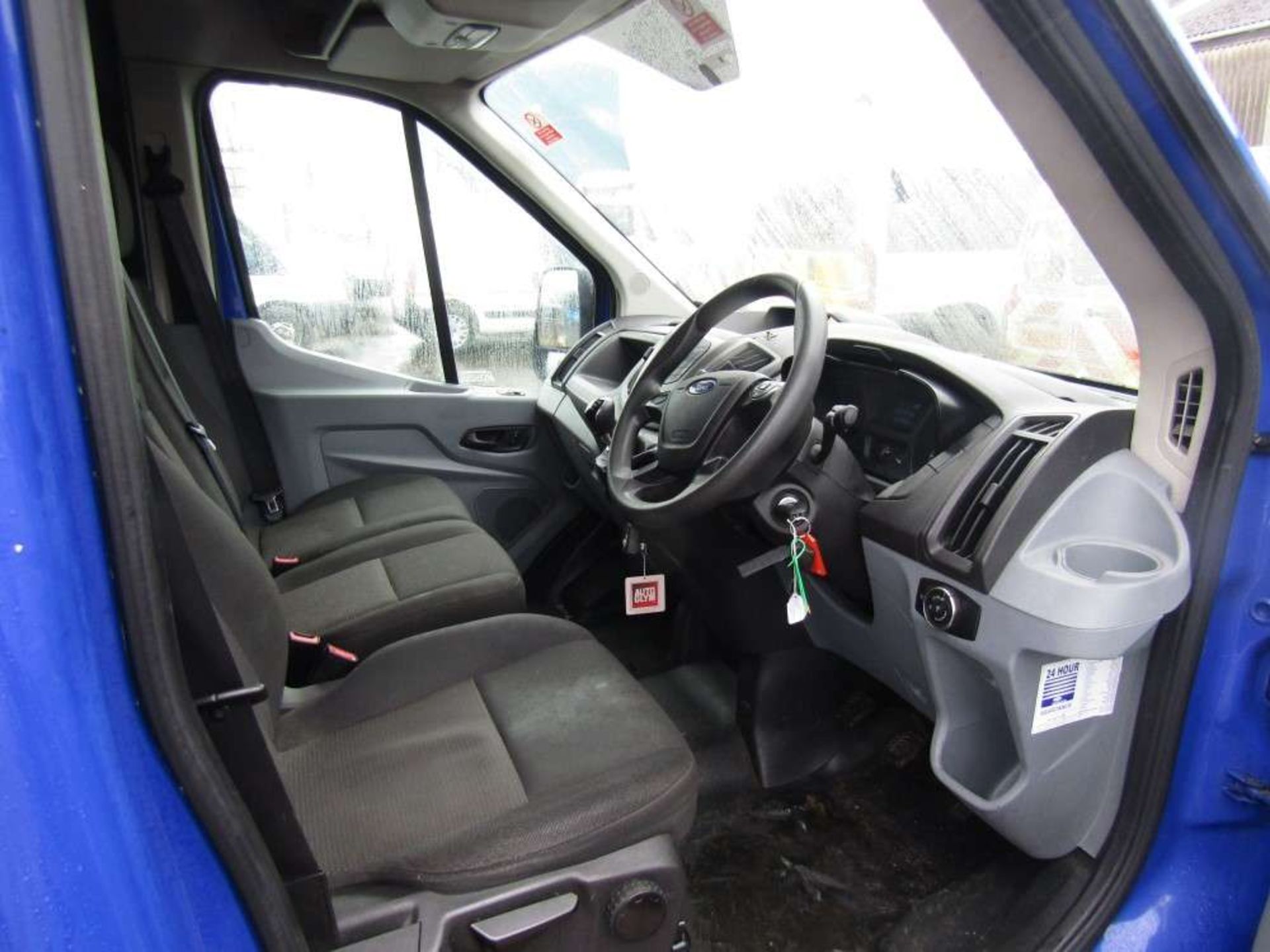 2015 64 reg Ford Transit 350 L2H2 with Freezer Conversion DIRECT COMPANY - Image 7 of 8