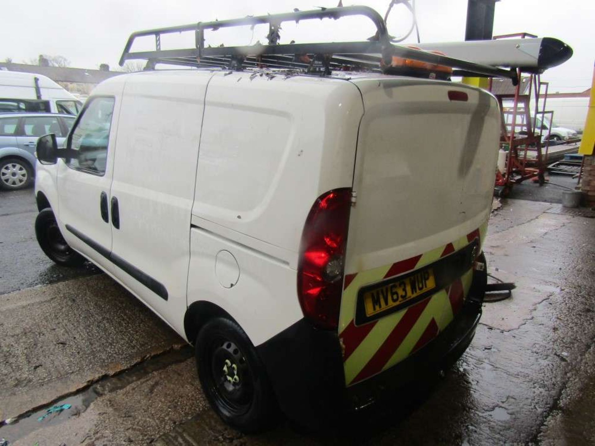 2013 63 reg Vauxhall Combo 2000 L1H1 CDTI (Non Runner - No Engine) (Direct Electricity NW) - Image 3 of 6