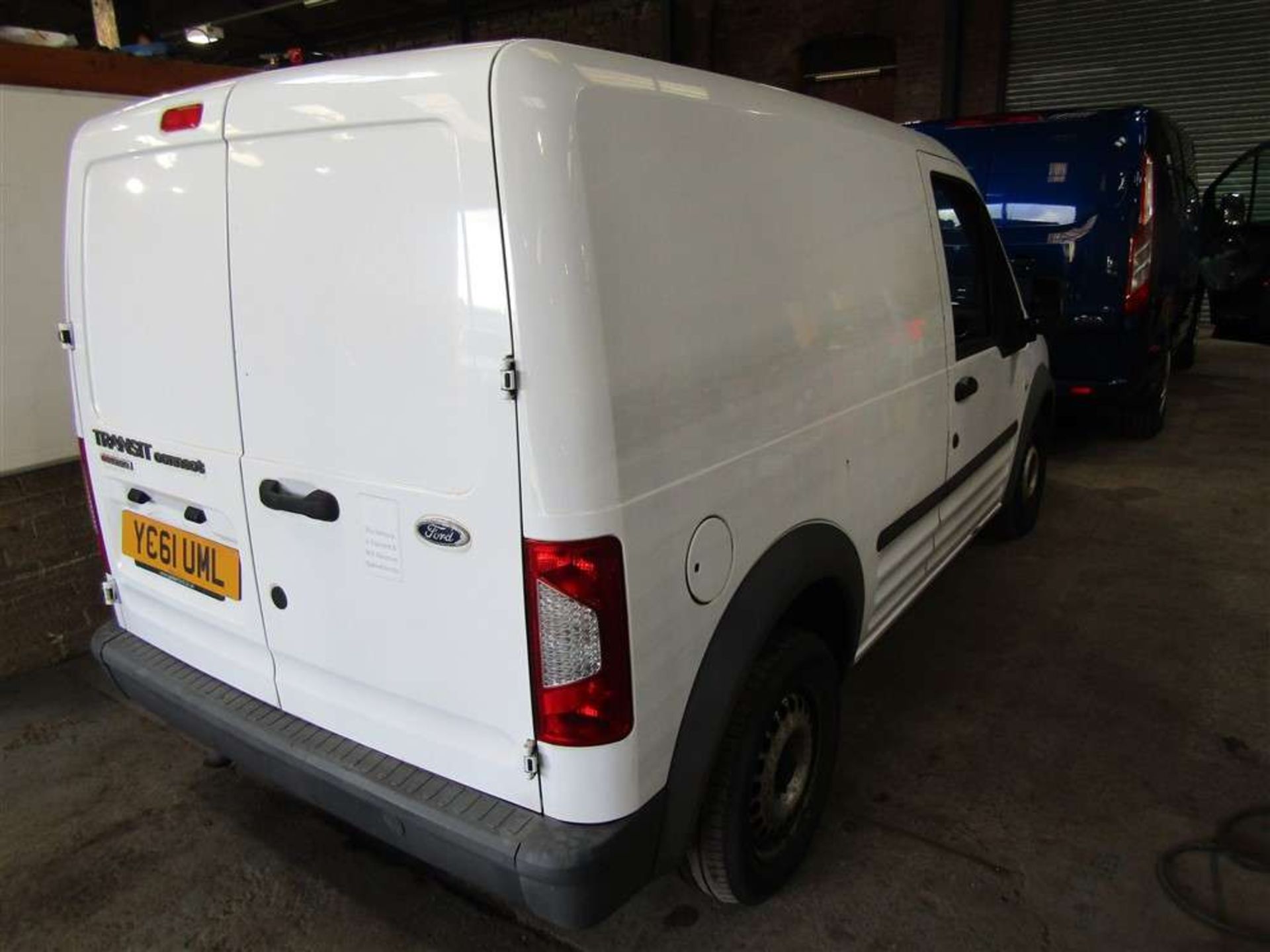 2011 61 reg Ford Transit Connect 90 T200 CDPF (Direct Council) - Image 4 of 7