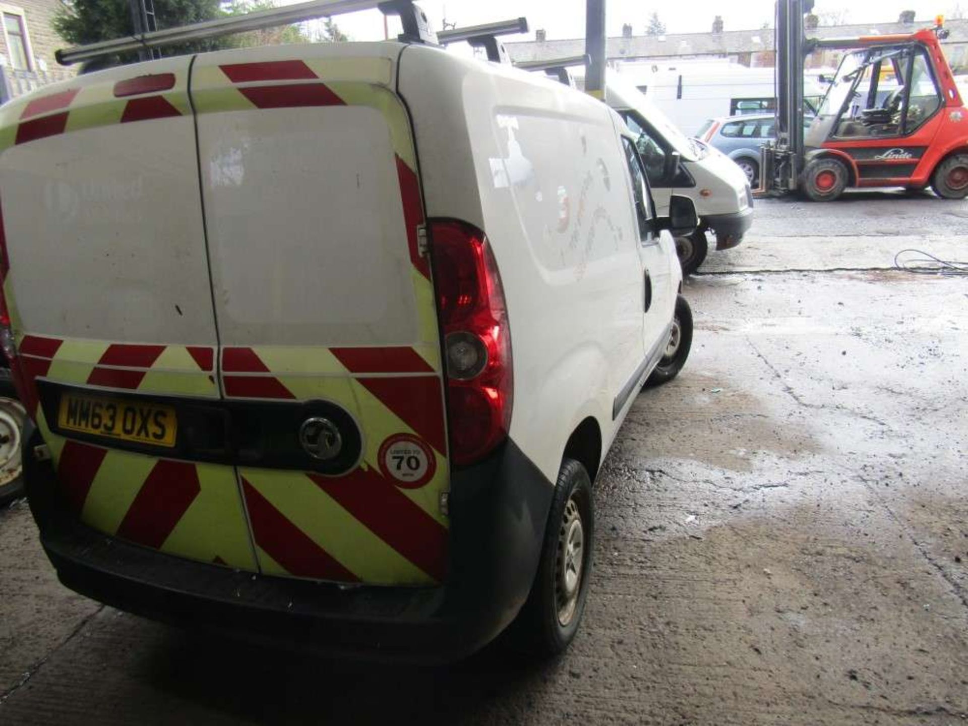 2014 63 reg Vauxhall Combo 2300 L1H1 CDTI (Non Runner) (Direct United Utilities Water) - Image 4 of 7