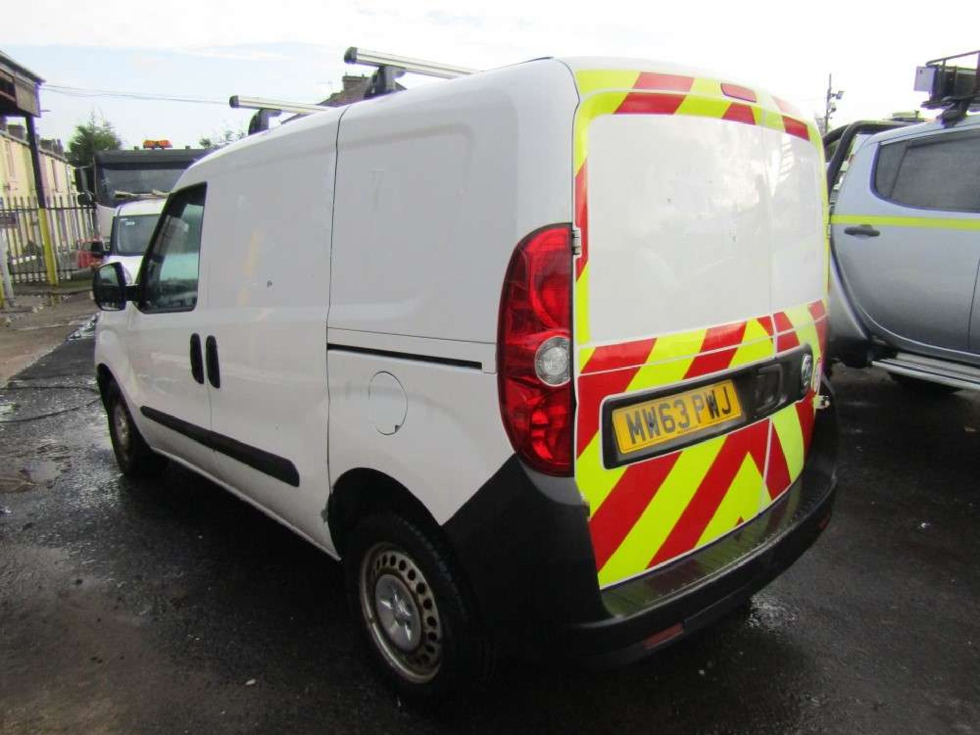 2013 63 reg Vauxhall Combo 2300 L1H1 CDTI (Non Runner) (Direct United Utilities Water) - Image 3 of 7