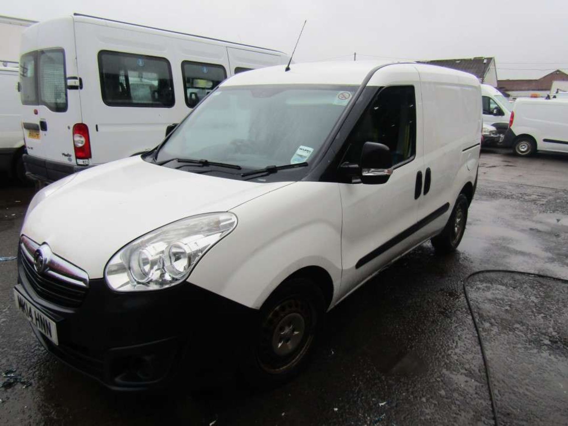 2014 14 reg Vauxhall Combo 2300 L1H1 CDTI (Runs & Drives but engine issues) (Direct UU Water) - Bild 2 aus 7