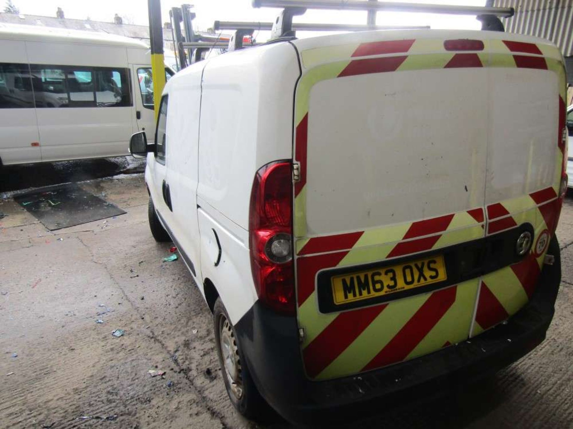 2014 63 reg Vauxhall Combo 2300 L1H1 CDTI (Non Runner) (Direct United Utilities Water) - Image 3 of 7