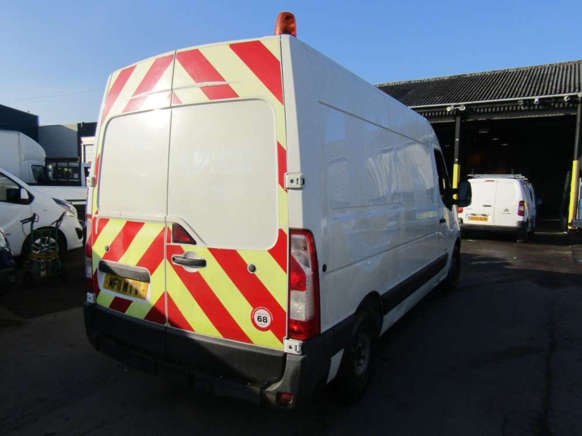 2011 11 reg Vauxhall Movano F3500 L2H2 CDTI 100 (Direct United Utilities Water) - Image 4 of 7