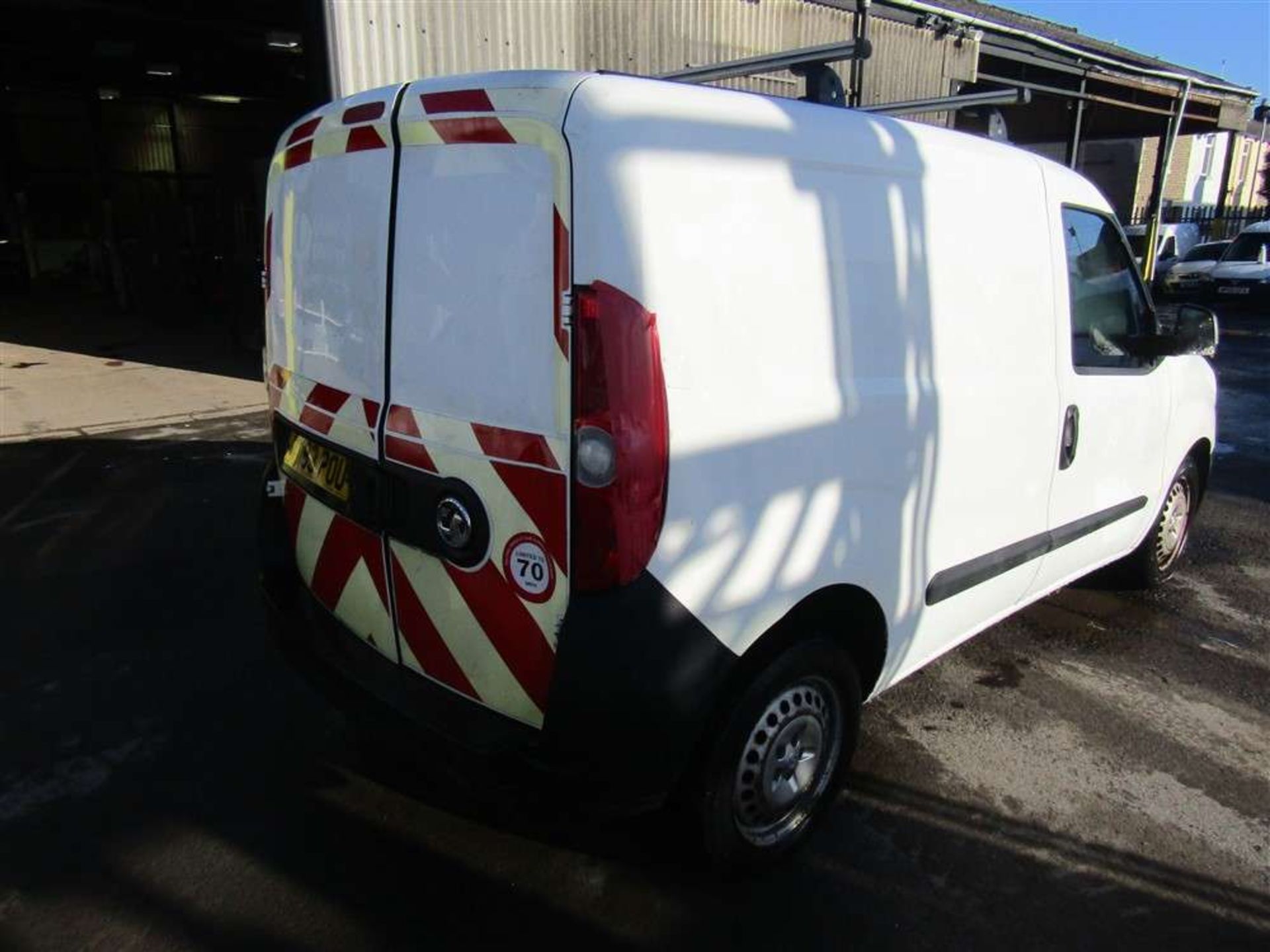 2013 63 reg Vauxhall Combo 2300 L1H1 CDTI - Non Runner (Direct United Utilities Water) - Image 4 of 7