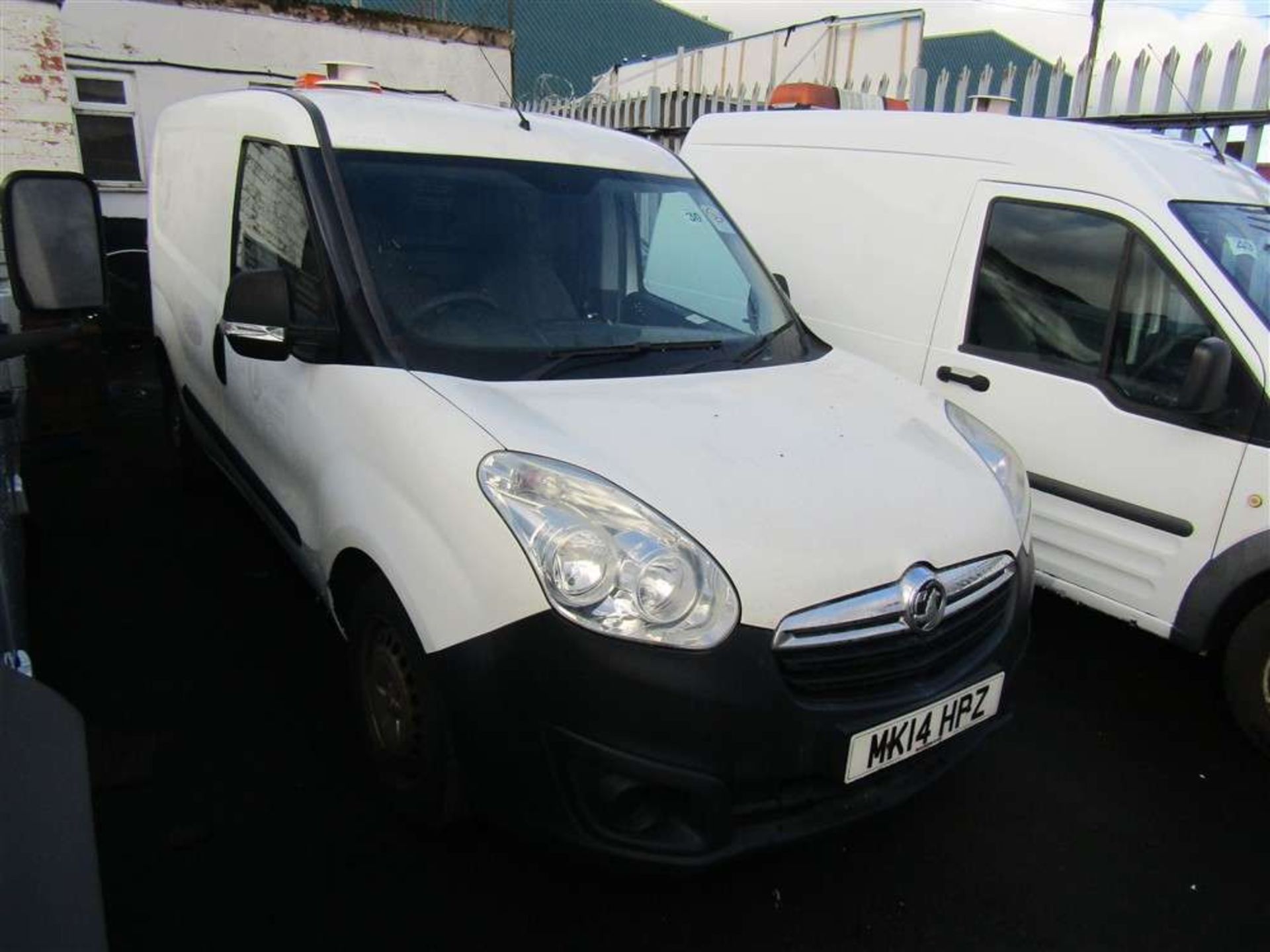 2014 14 reg Vauxhall Combo 2300 L1H1 CDTI (Direct United Utilities Water) - Image 6 of 9