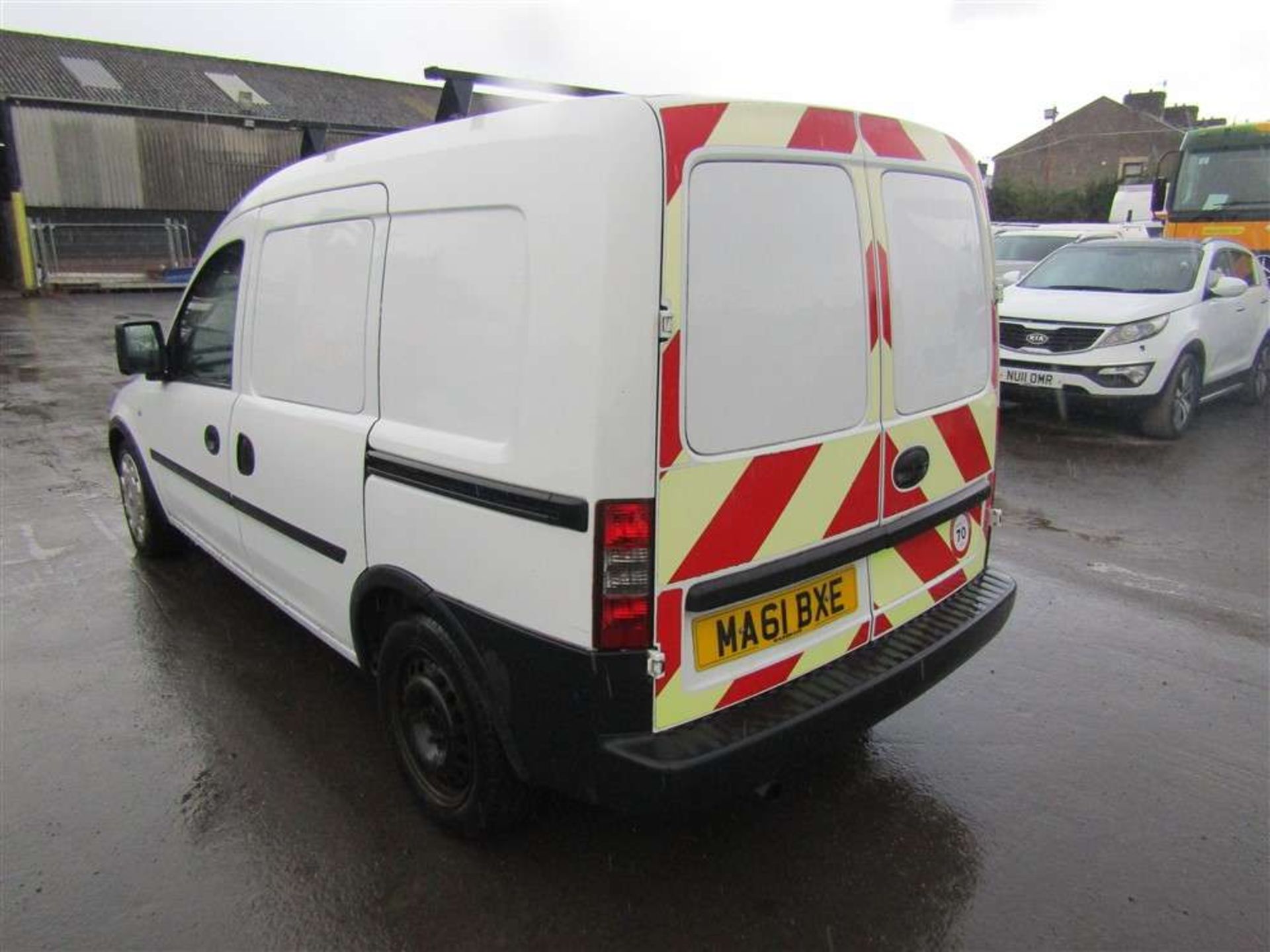 2011 61 reg Vauxhall Combo 2000 CDTI 16v (Direct United Utilities Water) - Image 3 of 7