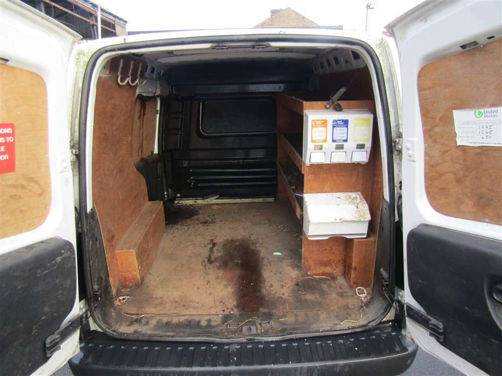 2011 11 reg Vauxhall Combo 2000 CDTI 16v (Direct United Utilities Water) - Image 5 of 7