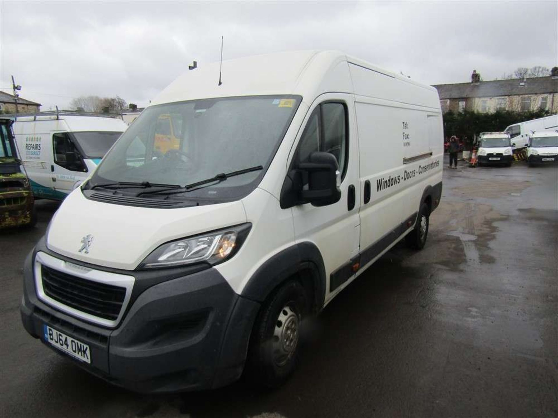 2014 64 reg Peugeot Boxer 435 Professional L4H2 HDI - Image 2 of 7