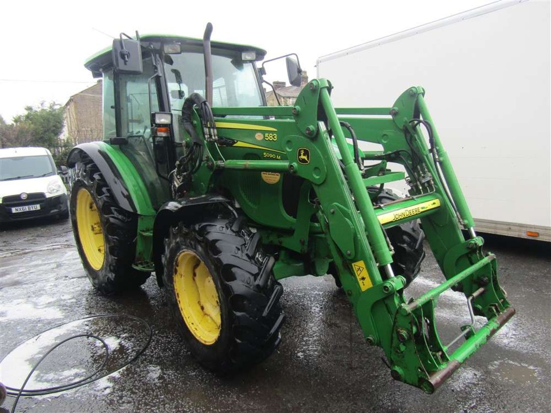 2011 11 reg John Deere 5090m Tractor c/w 583 Loader (Direct Council)
