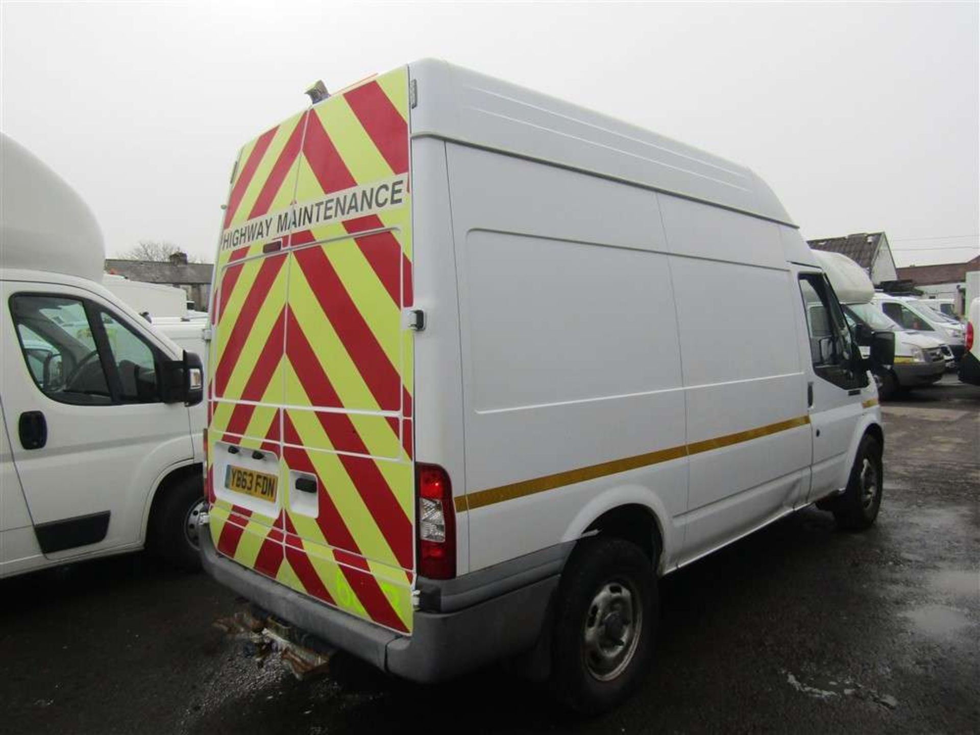 2013 63 reg Ford Transit 100 T350 RWD (Direct Council) - Image 4 of 7