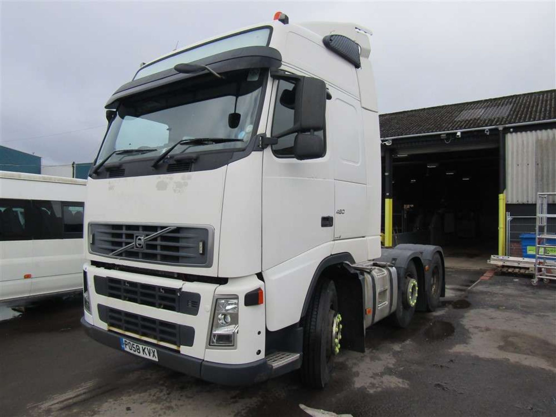 2008 58 reg Volvo FH480 Tractor Unit (Direct Electricity NW) - Image 2 of 6