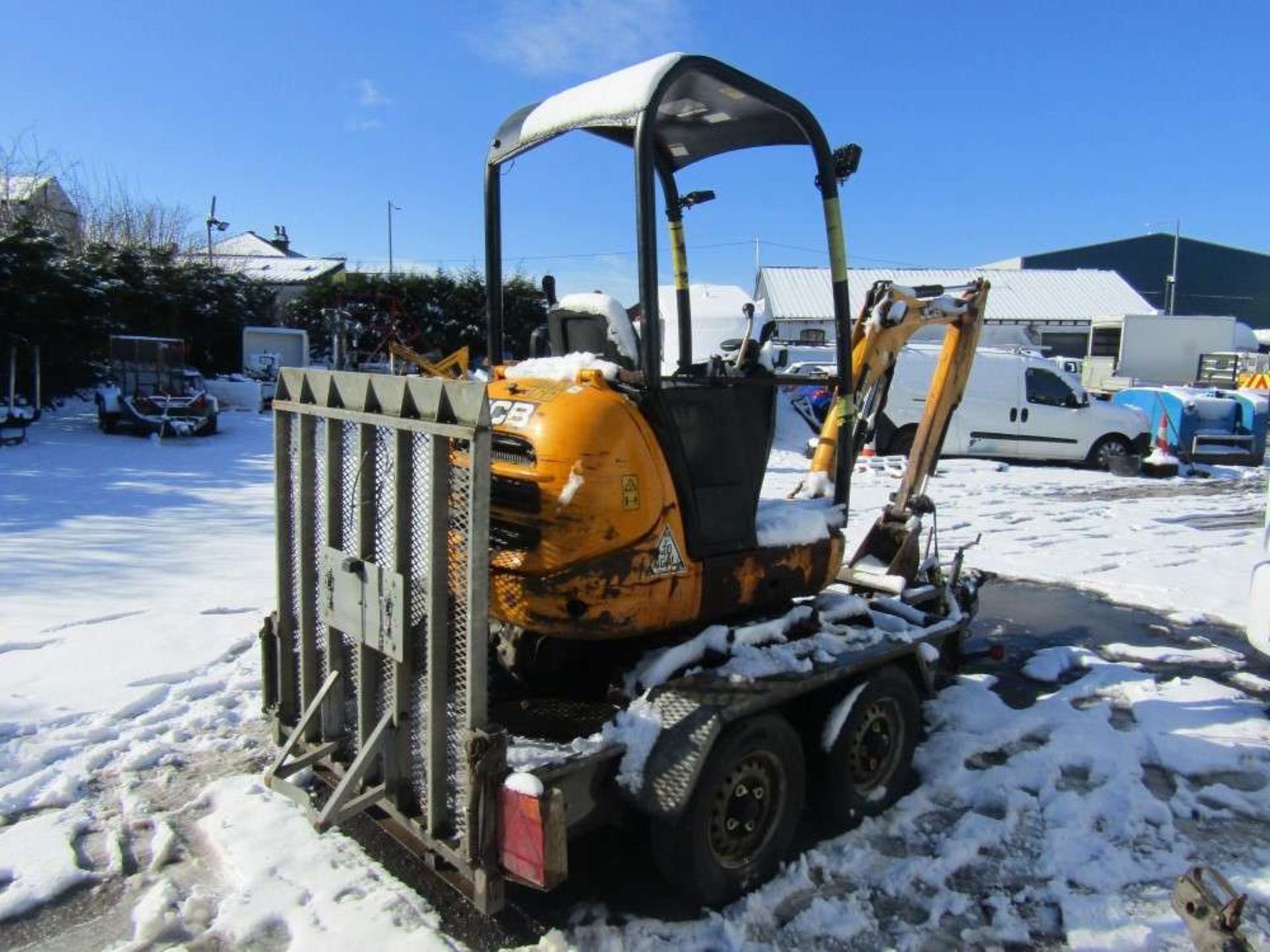 2011 JCB 801 Mini Digger c/w Trailer (Direct Electricity NW) - Image 3 of 6