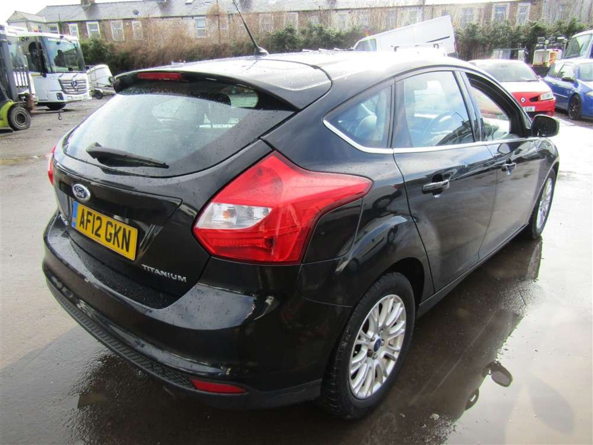 2012 12 reg Ford Focus Titanium Turbo - Image 4 of 6