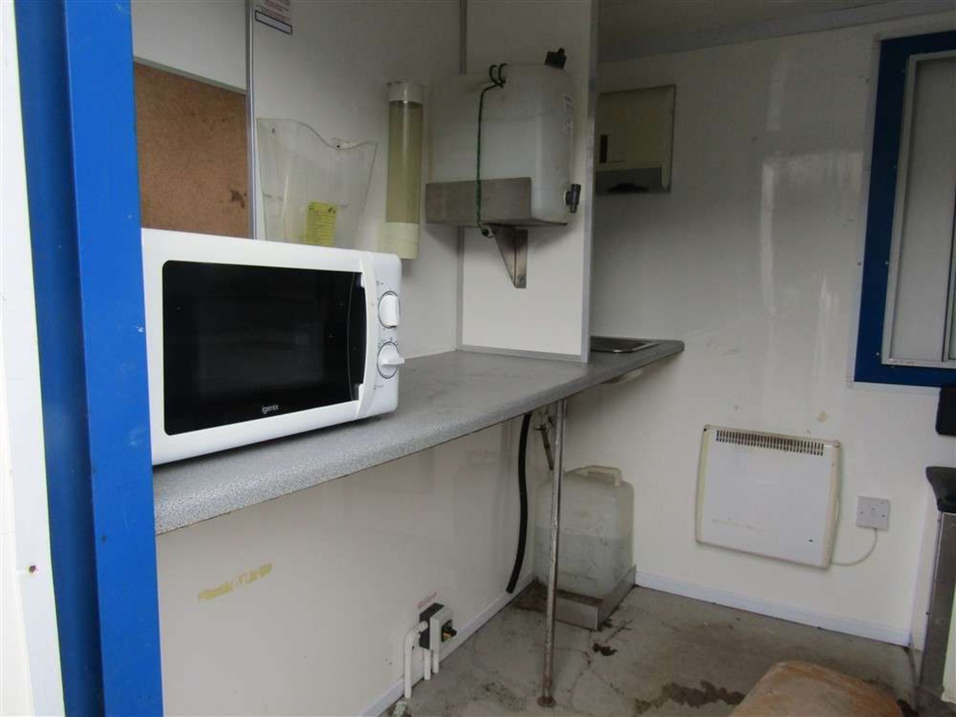 2012 Towable Welfare Unit - Image 5 of 6