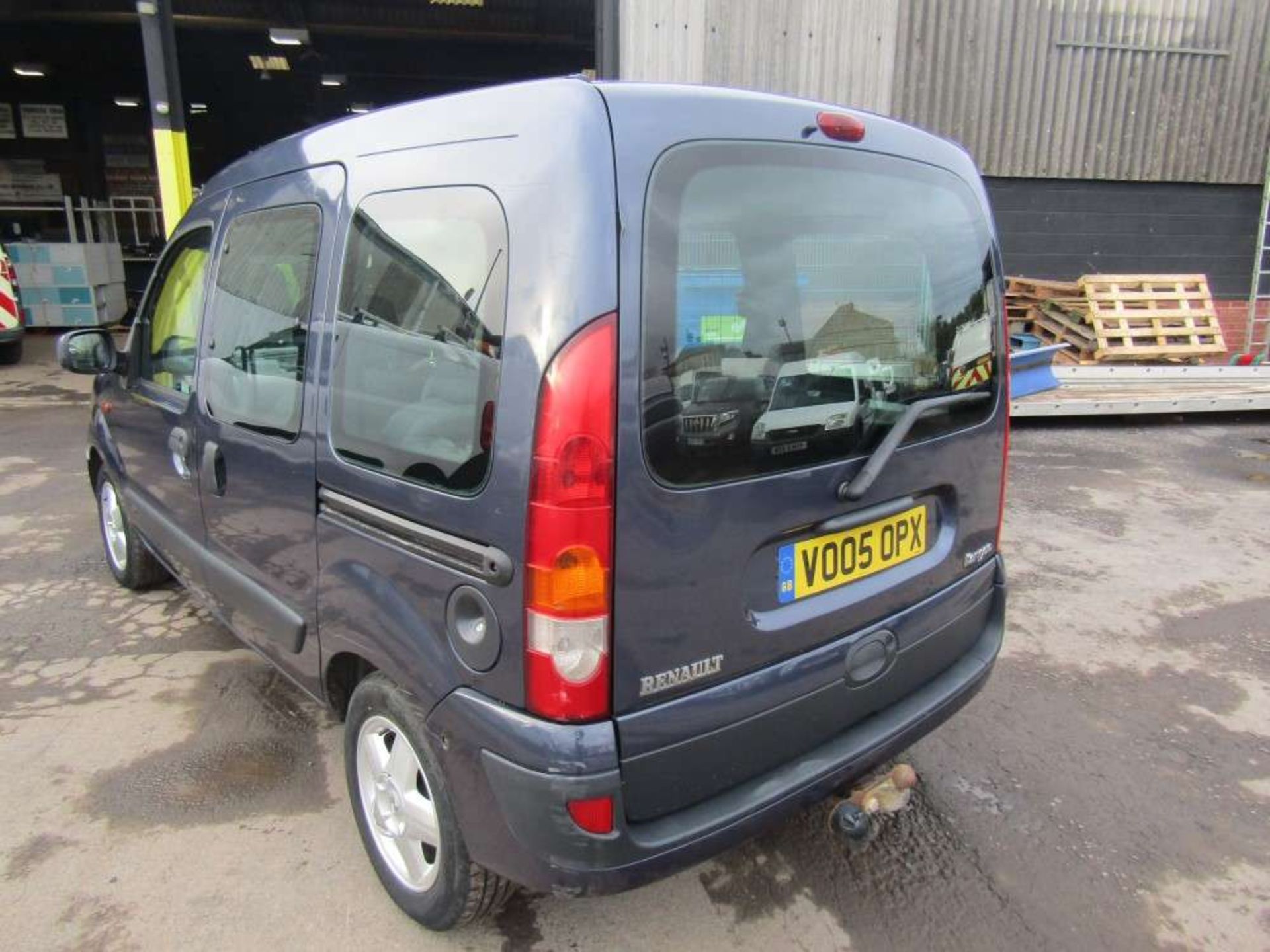 2005 05 reg Renault Kangoo Expression DCI 80 - Image 3 of 6