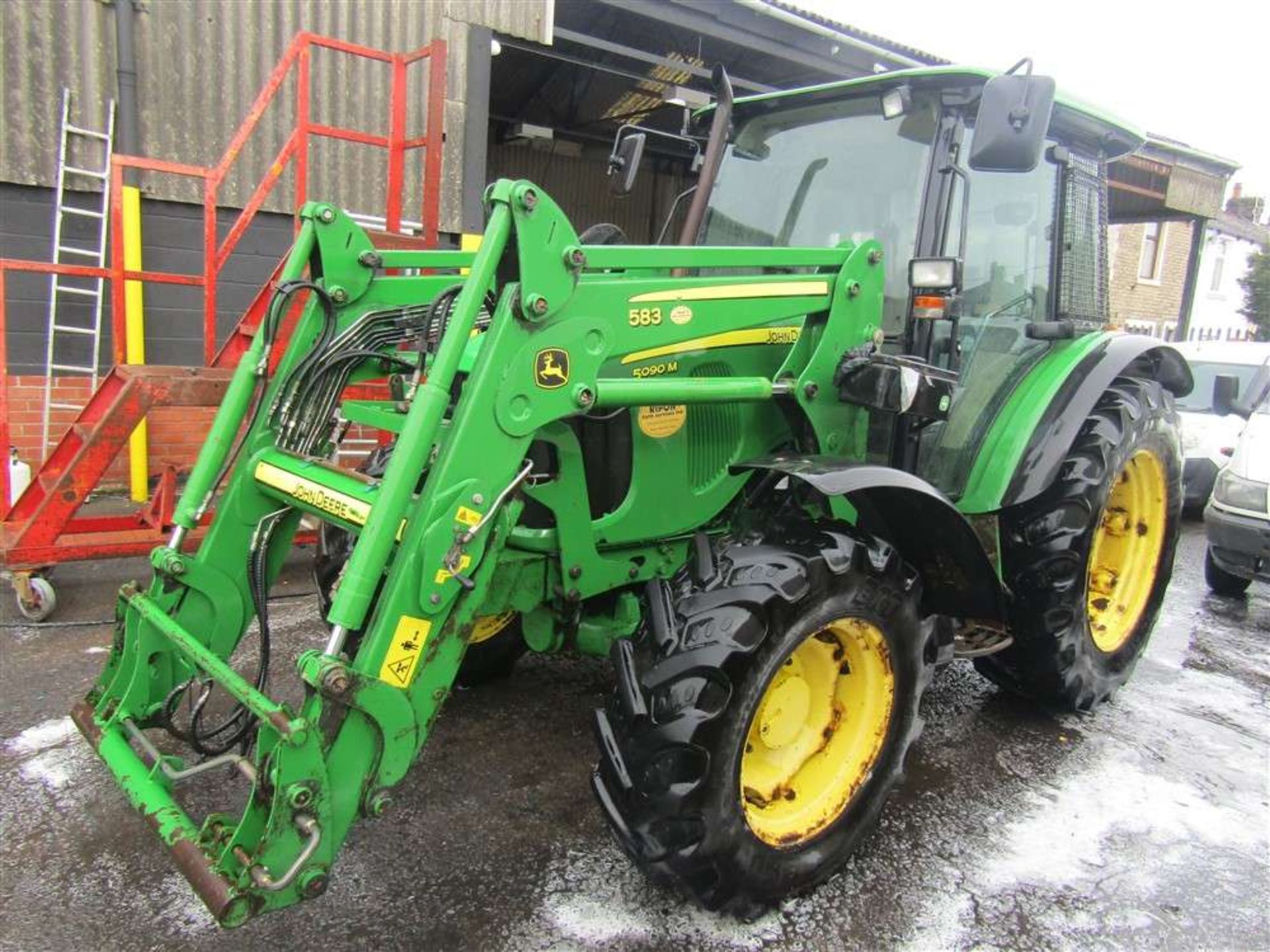 2011 11 reg John Deere 5090m Tractor c/w 583 Loader (Direct Council) - Image 2 of 7