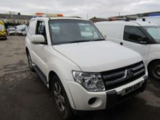 2011 11 reg Mitsubishi Shogun 4Work DI-D SWB 4 x 4 (Direct Council)