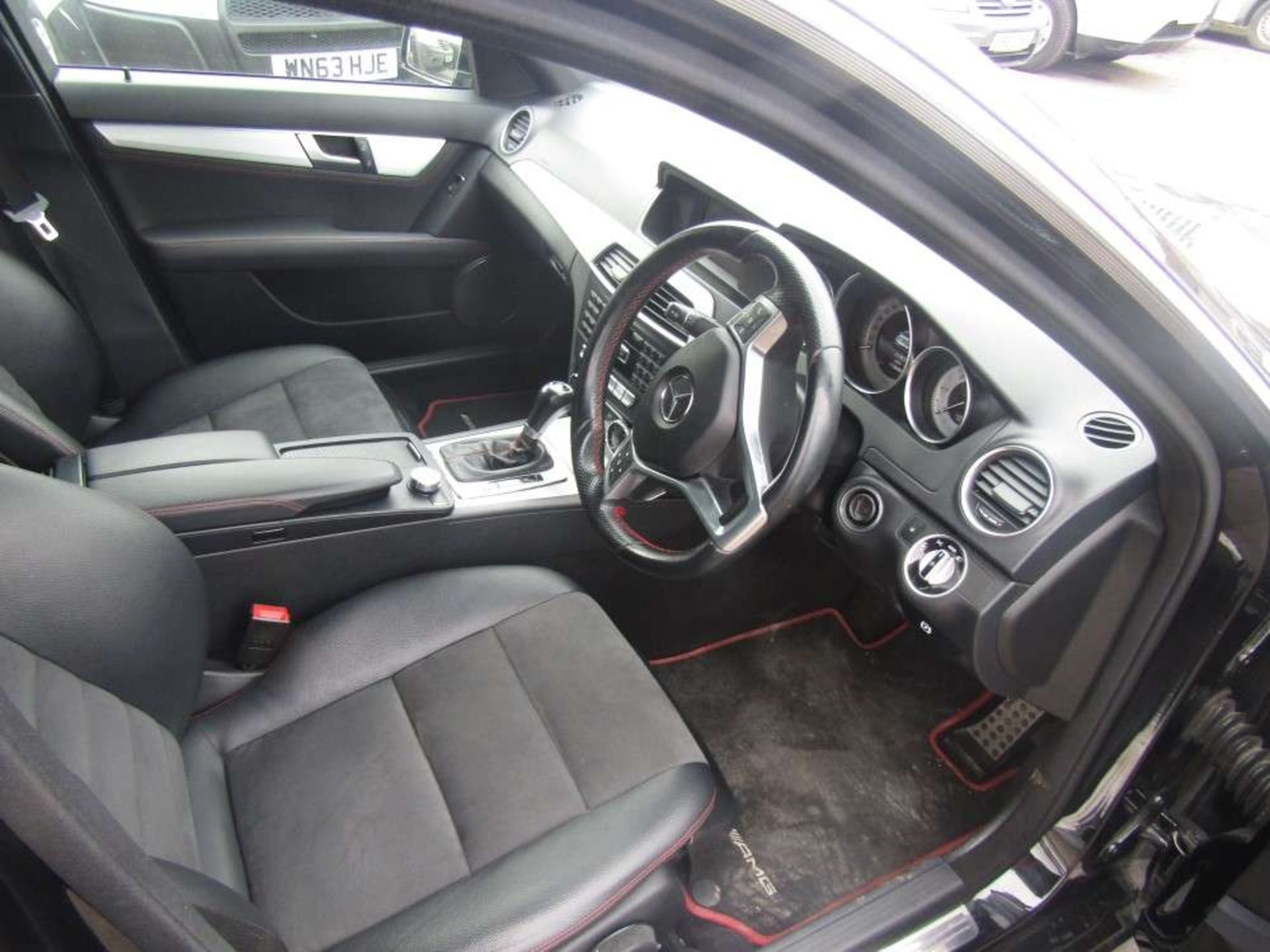 2013 63 reg Mercedes C220 AMG Sport+ CDI Blue-CY A (On VCAR Cat N) - Image 5 of 6