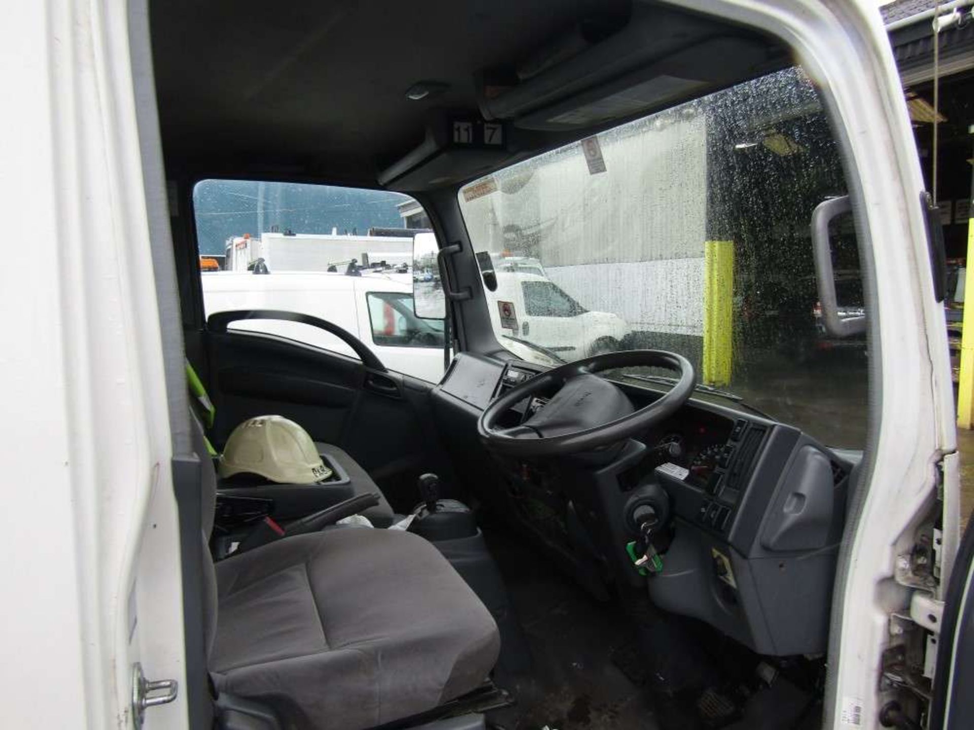 2010 10 reg Isuzu Forward N75.190 Box Van (Runs & Drives but Steering Issues) (Direct Council) - Image 6 of 7