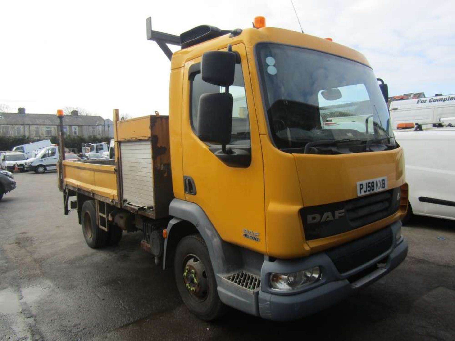 2009 58 reg Daf LF45.160 7.5t Tipper c/w Tail Lift (Direct Council)