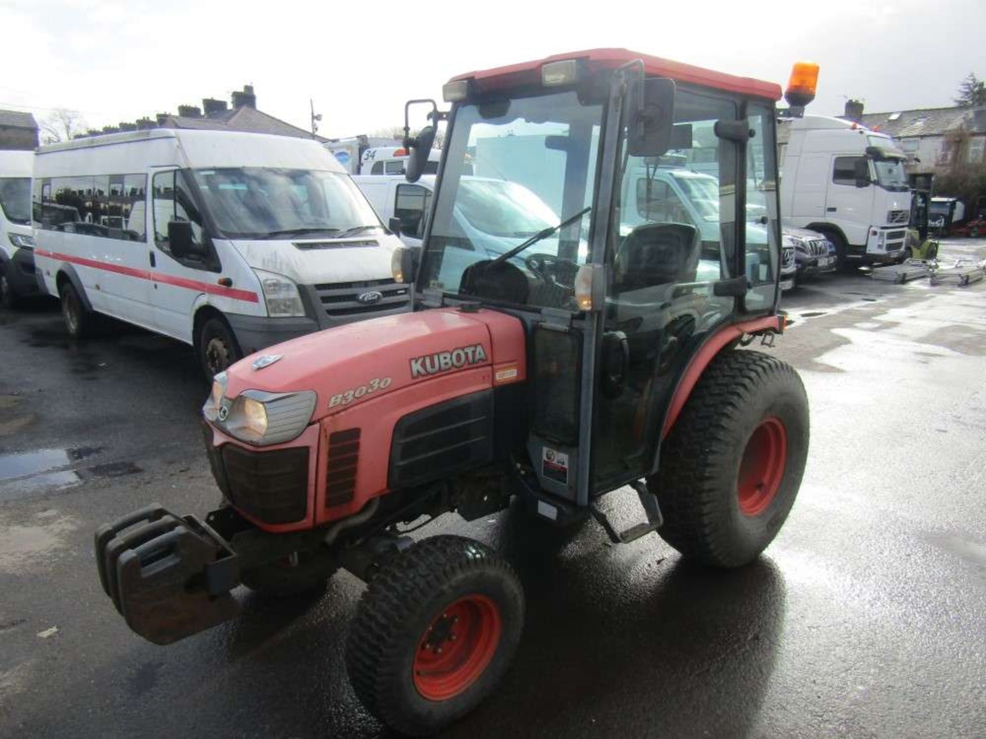 2010 10 reg Kubota B3030 Mini Tractor (Direct Council) - Image 2 of 7