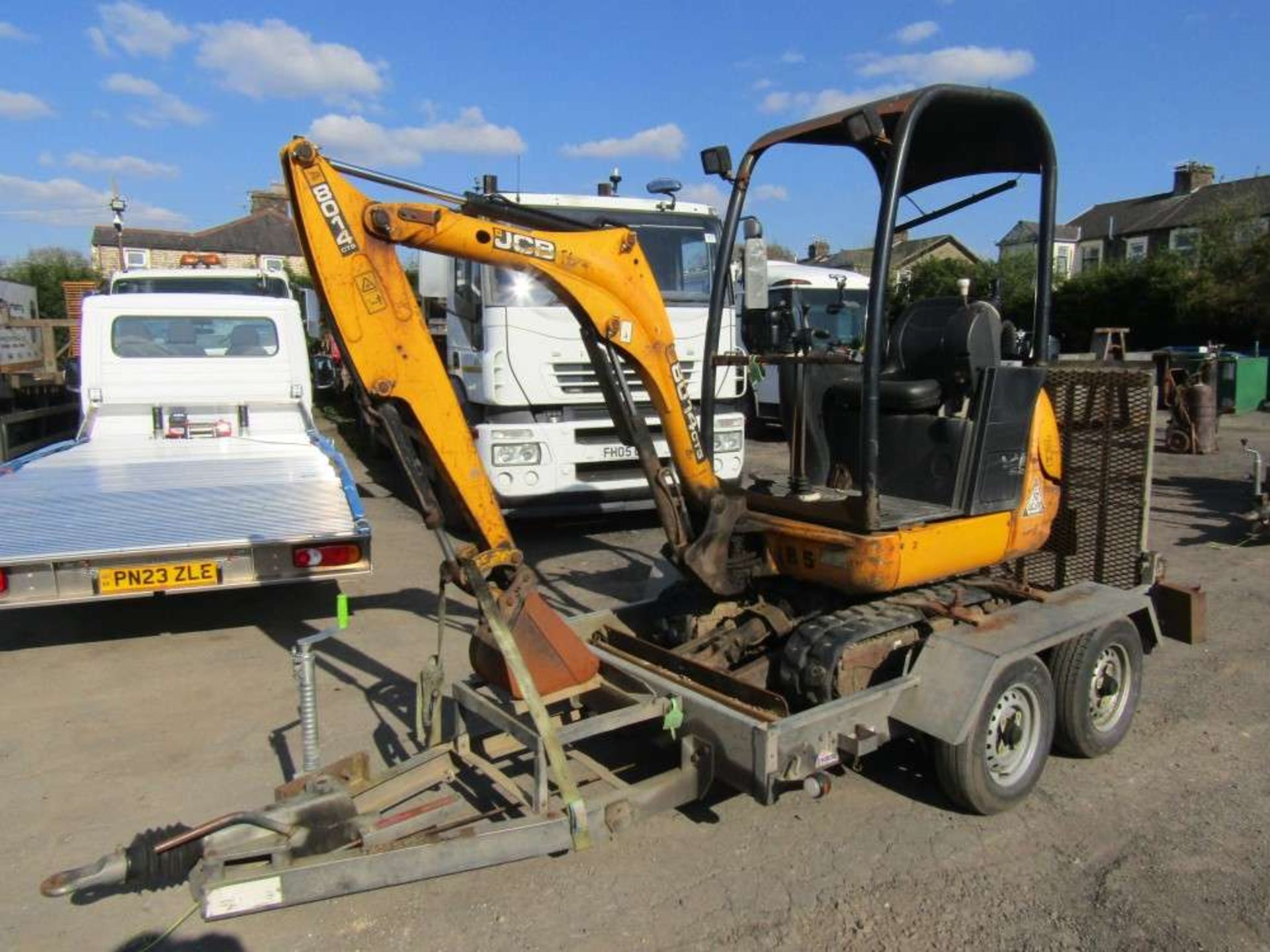 2010 JCB 801 Mini Digger c/w Trailer (Direct Electricity NW)