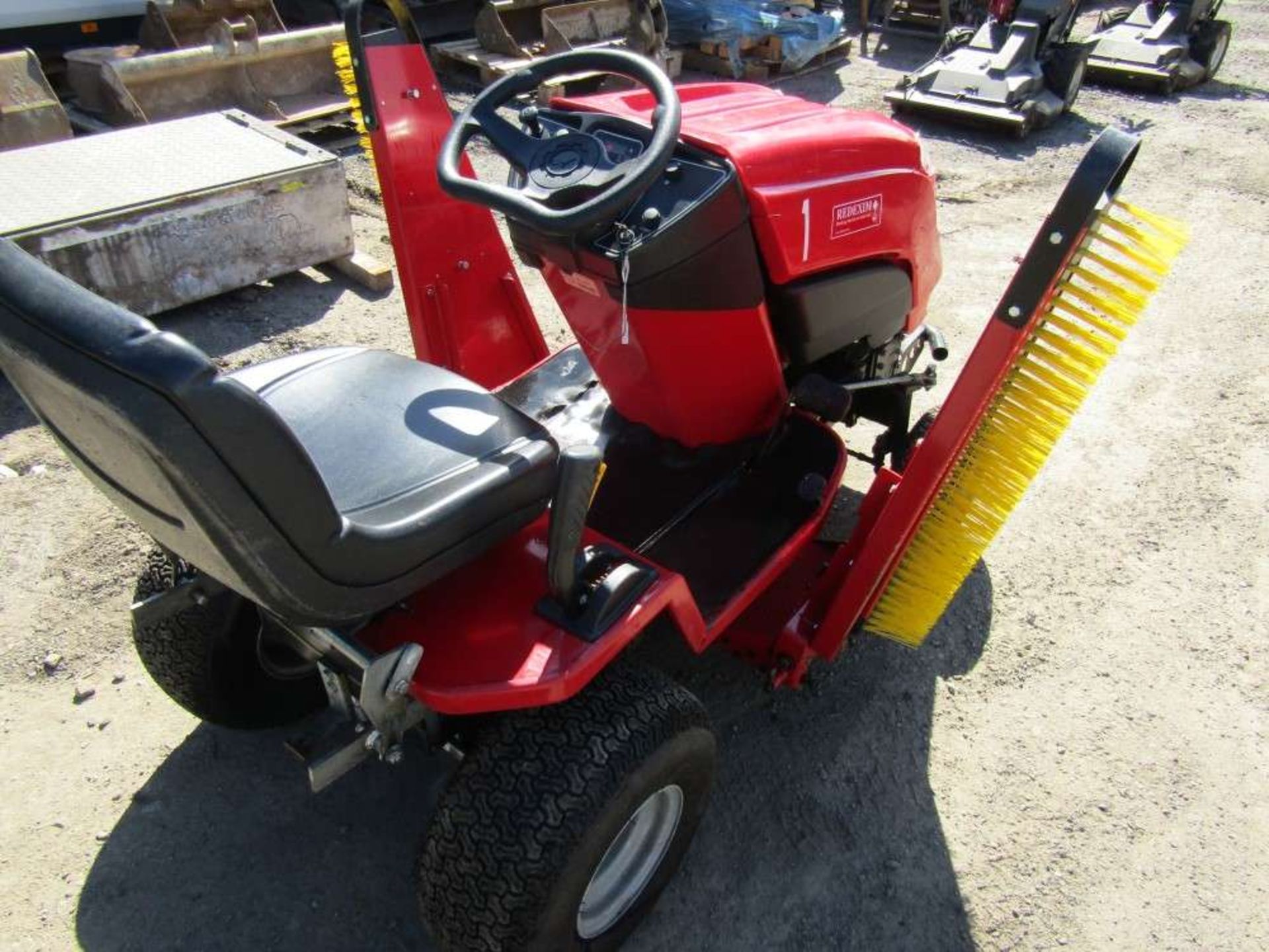 Countax FR730V Mini Tractor (Direct Council) - Image 4 of 4