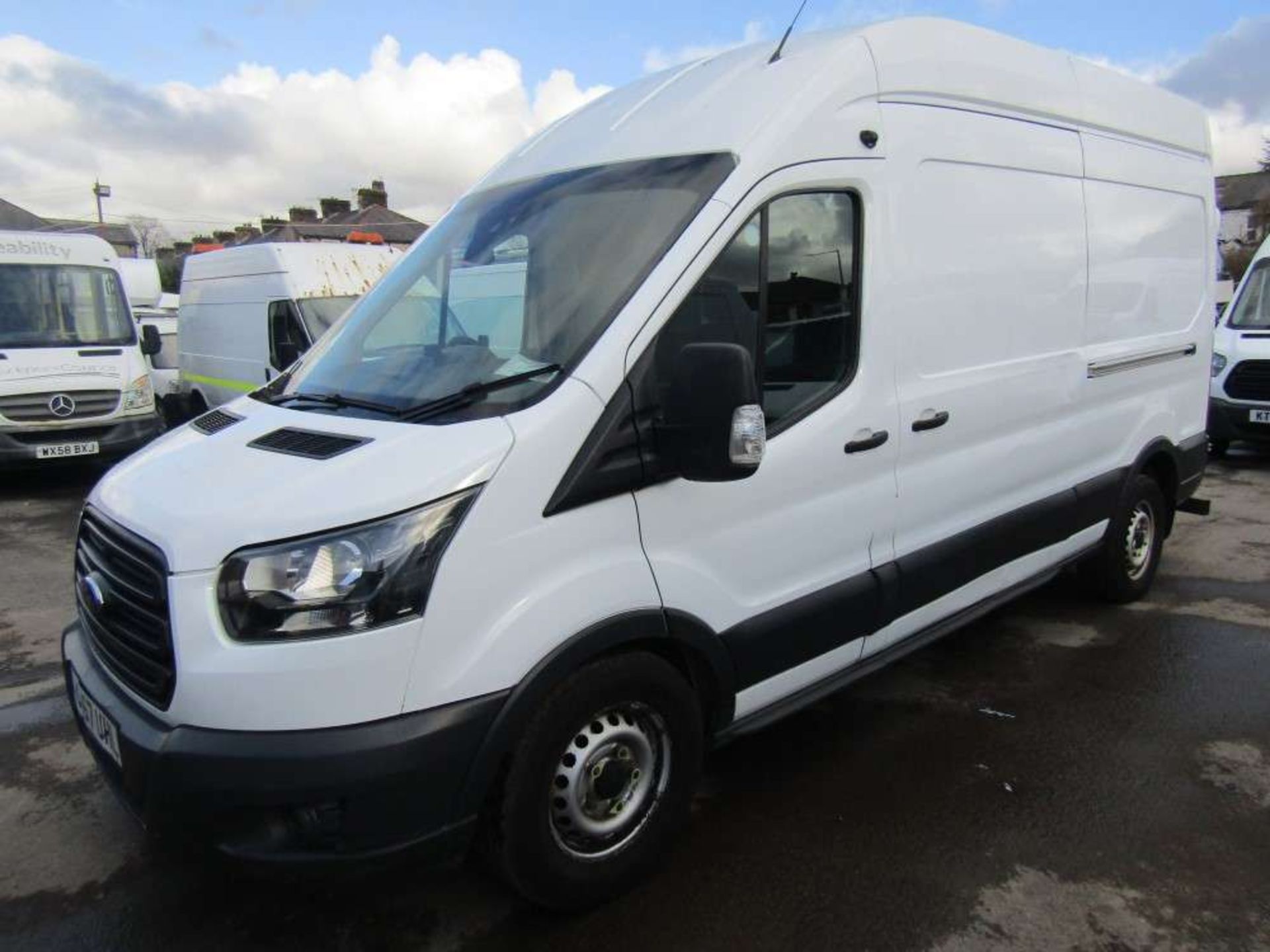 2017 67 reg Ford Transit 350 - Image 2 of 7