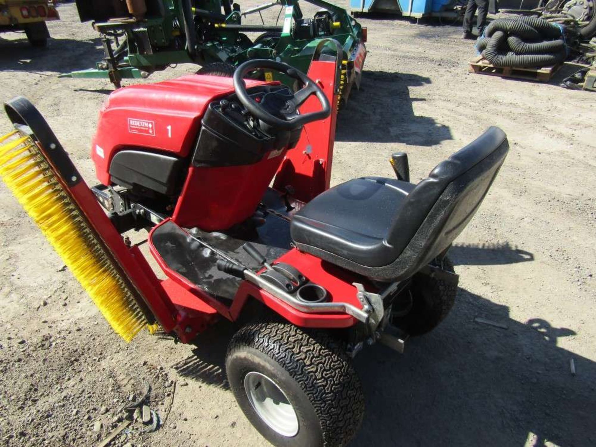 Countax FR730V Mini Tractor (Direct Council) - Image 3 of 4