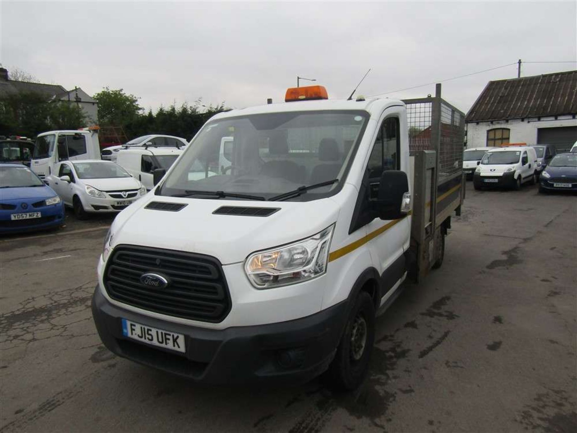 2015 15 reg Ford Transit 350 Tipper (Direct Council) - Image 2 of 7